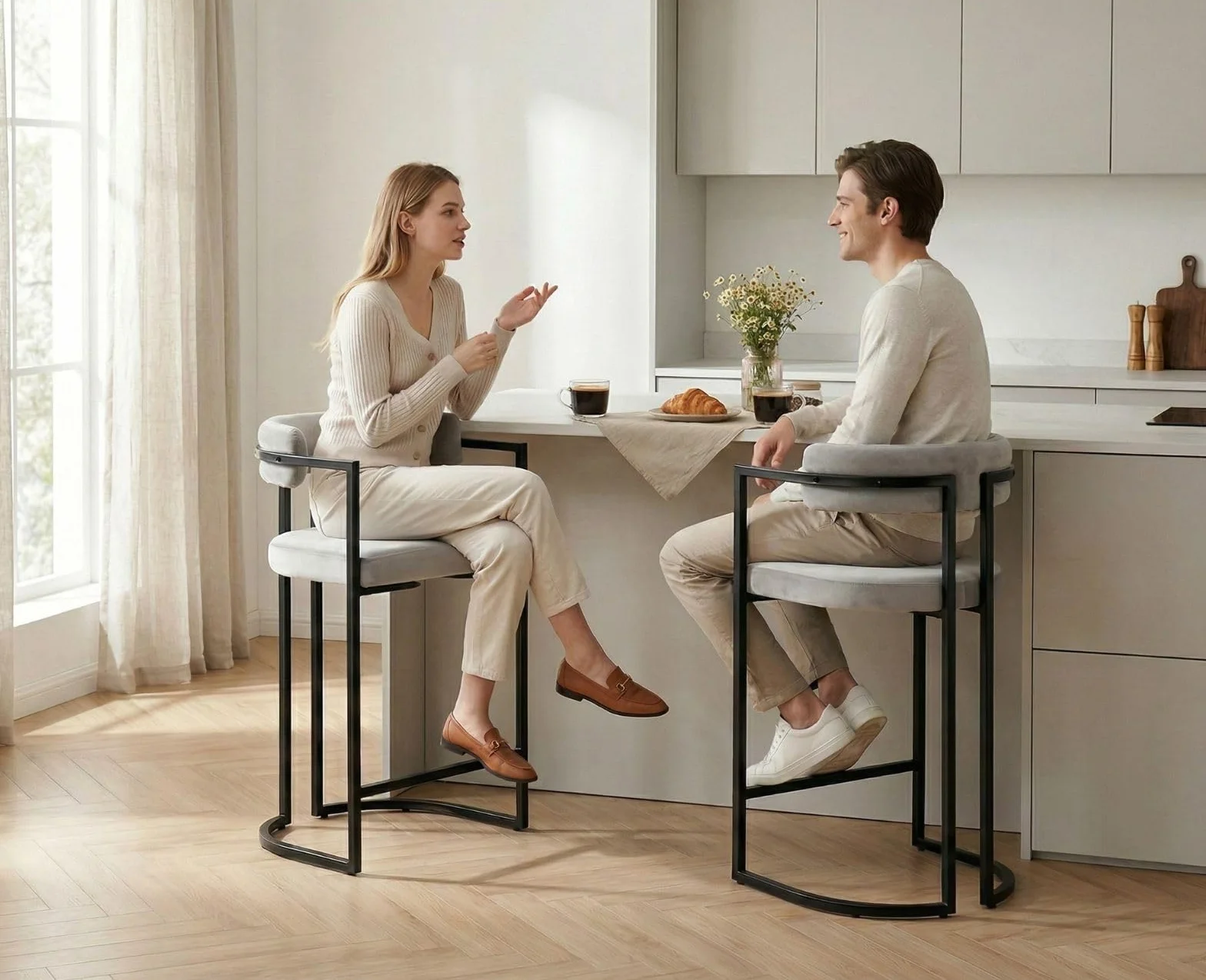 Ya-Home 2X Taburetes Altos de Cocina Modernos Sillas Bar de Terciopelo con Respaldo,Taburetes Altos de Mostrador con Patas Metálicas para Isla de Cocina/Restaurante,Gris