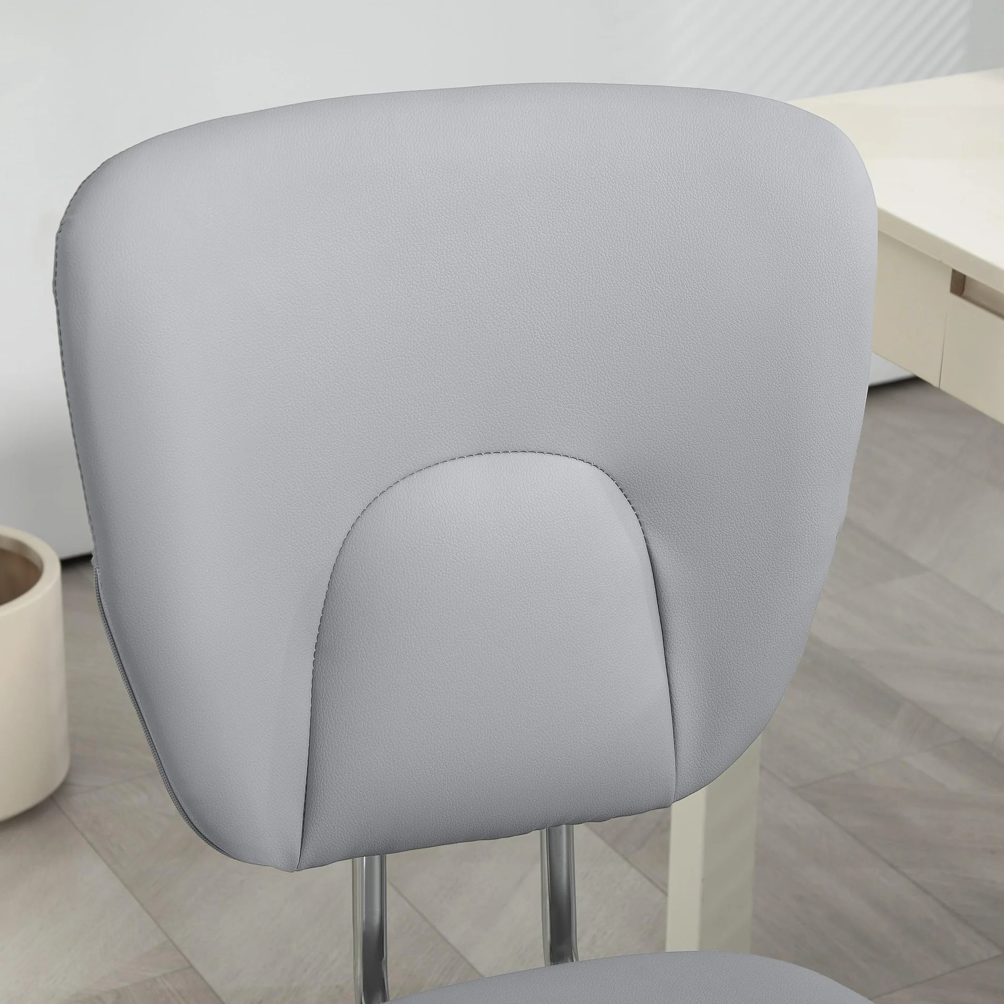 Vinsetto Silla de Oficina sin Reposabrazos Escritorio Juvenil Altura Ajustable Inclinación Carga 120 kg 50x54x87,5-96,5 cm Gris Claro