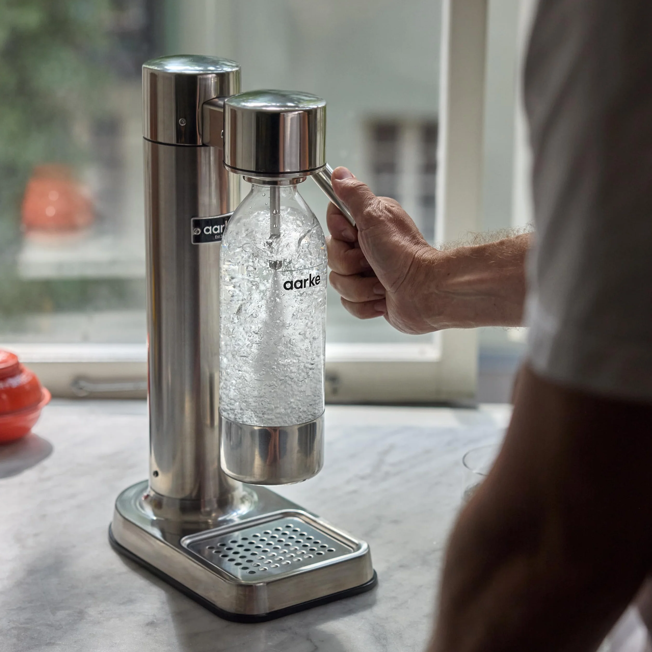 Aarke Carbonator 3, Máquina para hacer Agua con Gas en Acero Inoxidable con Botella 800ml
