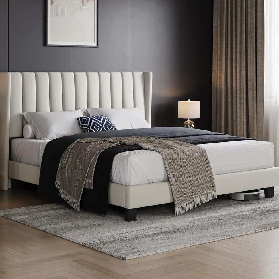 Cama tapizada 160 x 200 cm Cabecero a Rayas con Alas Láminas de Madera y Metal Beige