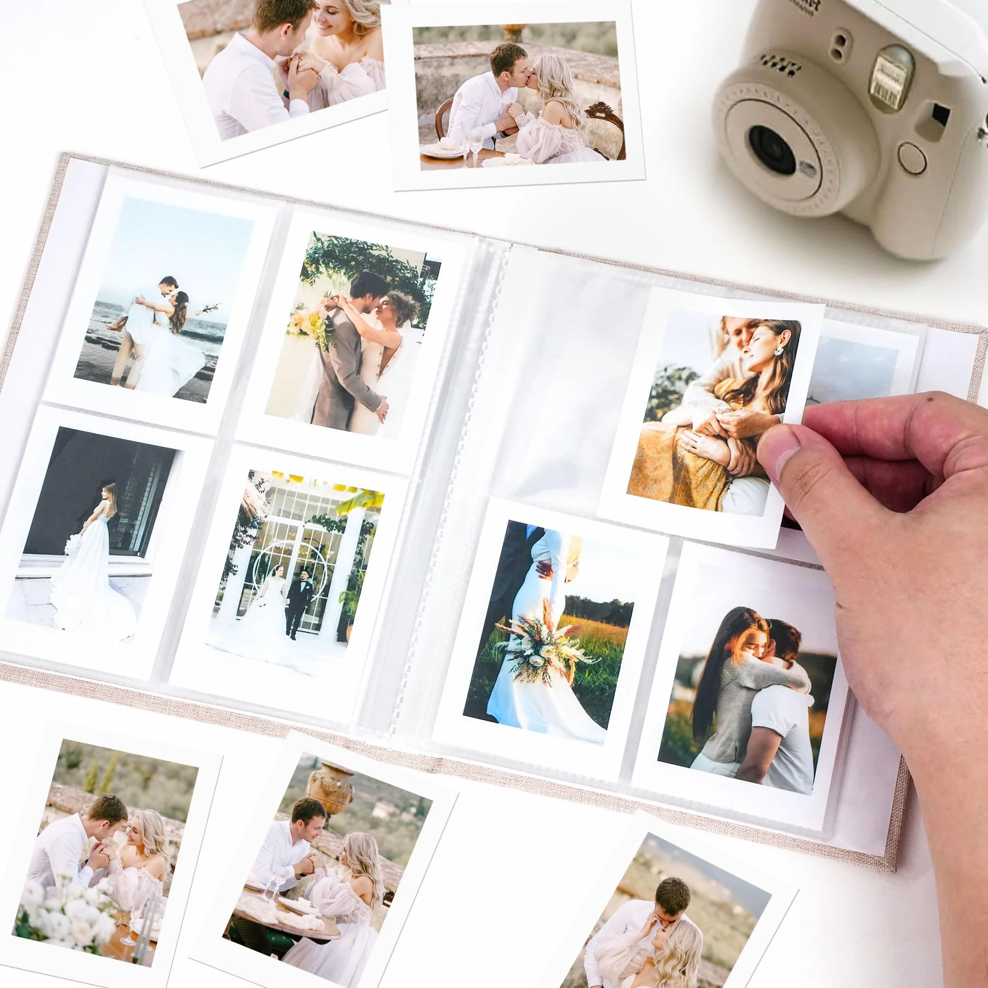 Vienrose Mini Álbum de Fotos Polaroid 104 Bolsillos 86x54mm, Compatible con Fujifilm Instax Mini, Polaroid Snap, Kodak y HP Sprocket, Ideal para Bodas y Recuerdos Familiares, Beige Paquete de 1