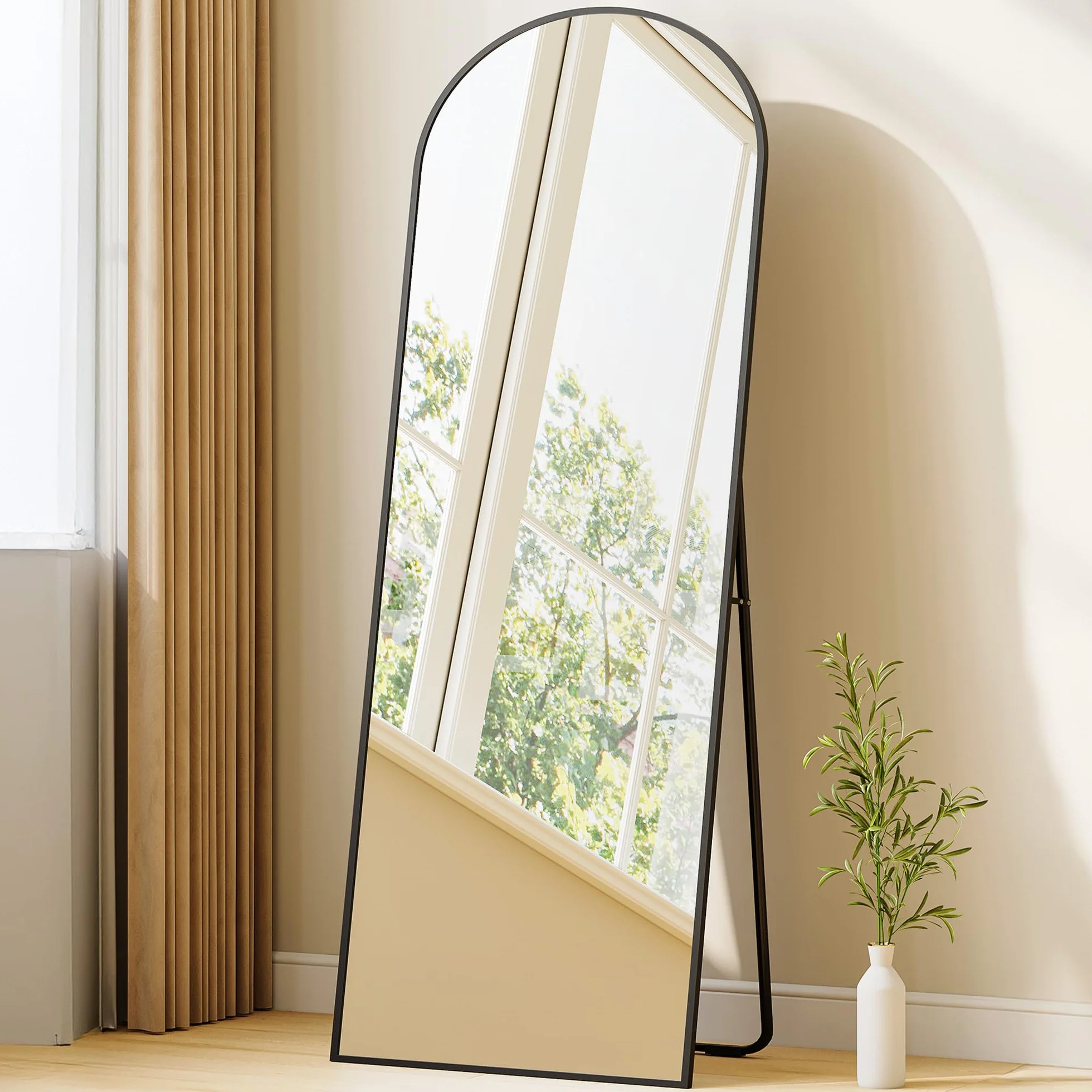 Hzuaneri Espejo de Cuerpo Entero, 160 x 50 cm, Espejo Arqueado con Soporte, con Marco de Aleación de Aluminio, Cristal Templado, Se Puede Montar en la Pared, para Dormitorio, Salón, Negro DM41999B