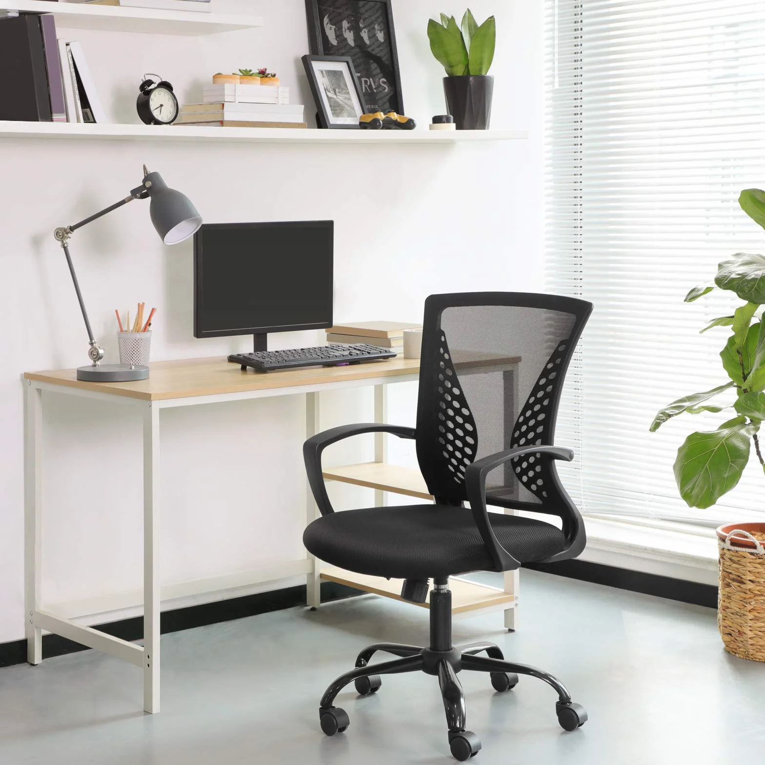 SONGMICS Silla Giratoria Oficina Regulable Altura Respaldo Malla Transpirable Carga Máx 120 kg Negro OBN22BK 58x60,5x(96-104) cm