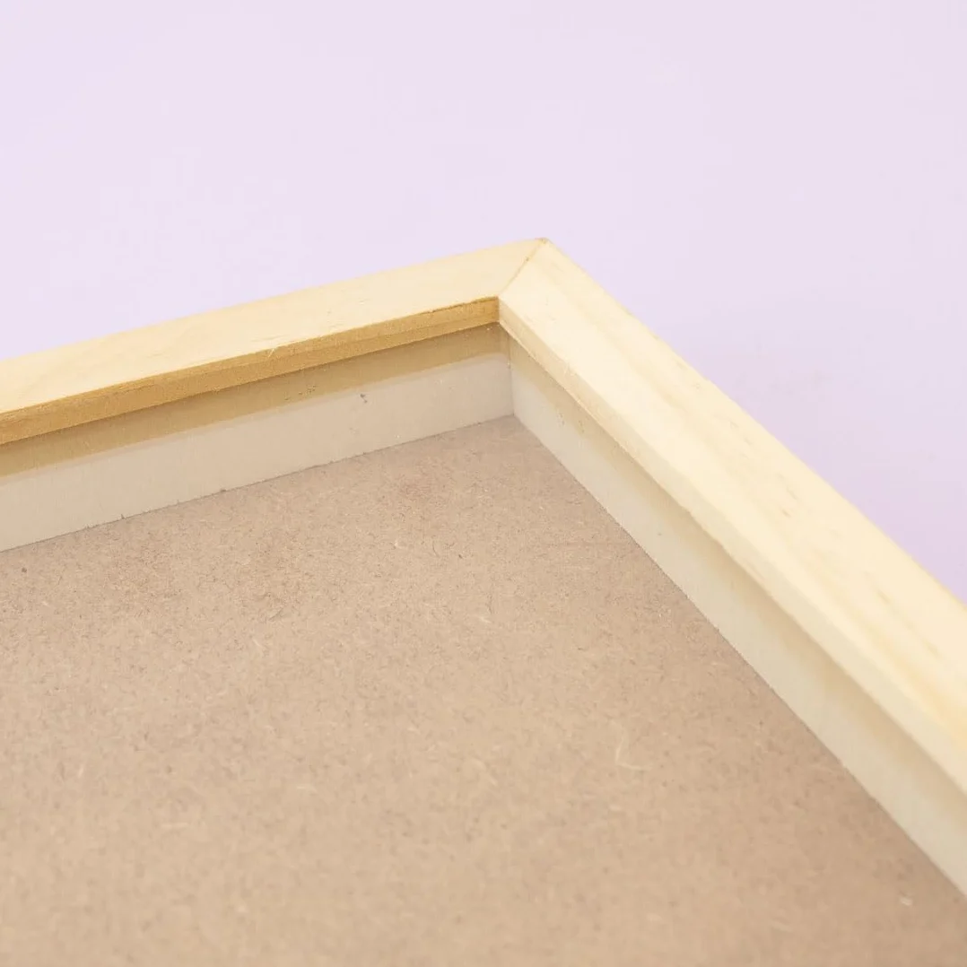 Craftelier - Marco con Profundidad 30x30 cm | Marco de Madera Natural Transparente para Scrapbooking y Manualidades 3D | Cuadro con Fondo para Objetos Voluminosos y Acetato Protector Frontal