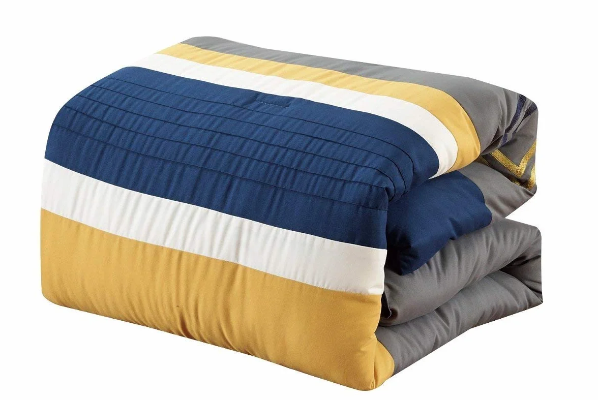 Chezmoi Collection Arden - Juego de Ropa de Cama, edredón Moderno Plisado a Rayas Bordadas en Zigzag de 7 Piezas (Matrimonio, Azul Marino/Gris/Amarillo/Blanco)