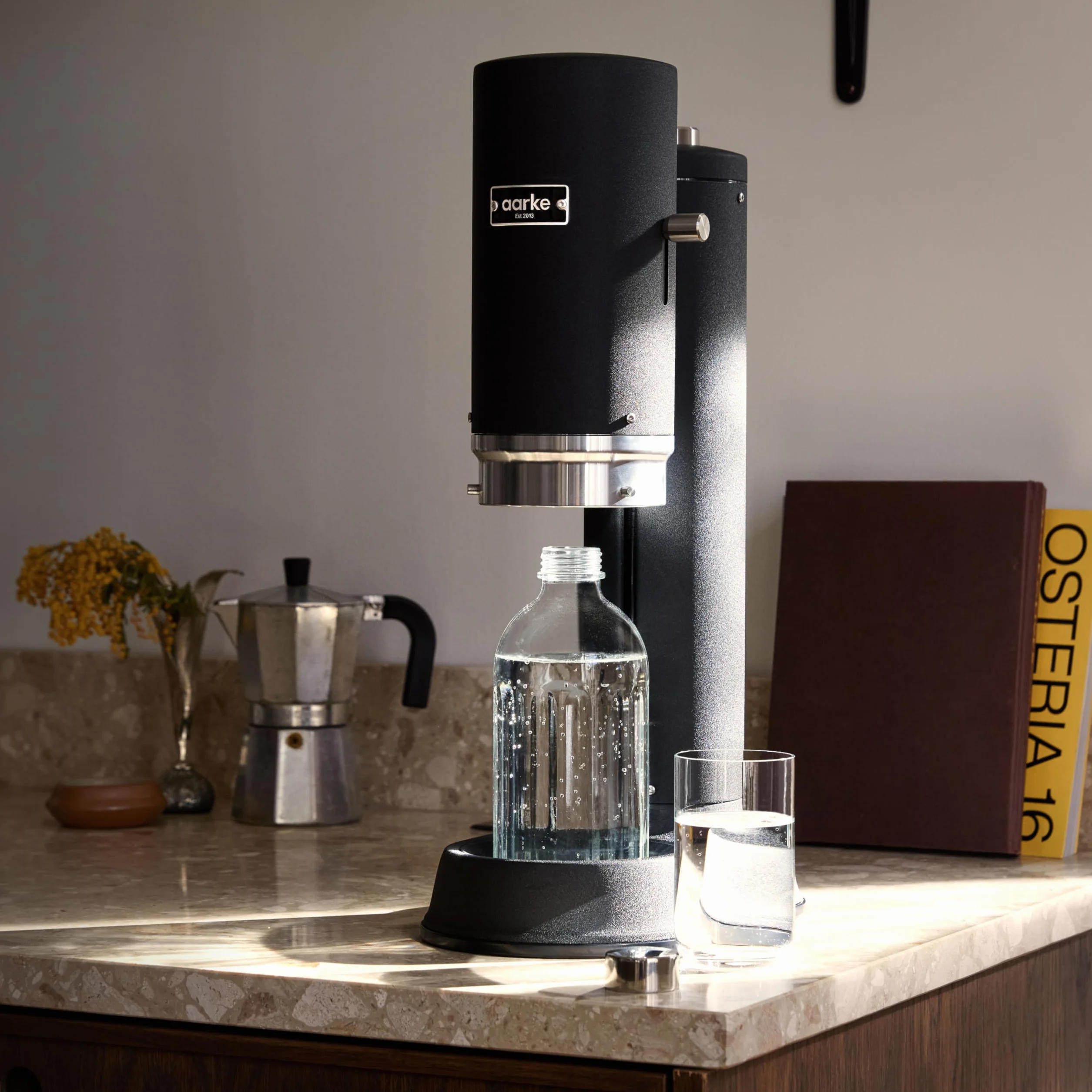 Aarke Carbonator Pro Máquina de Agua con Gas Negro Mate