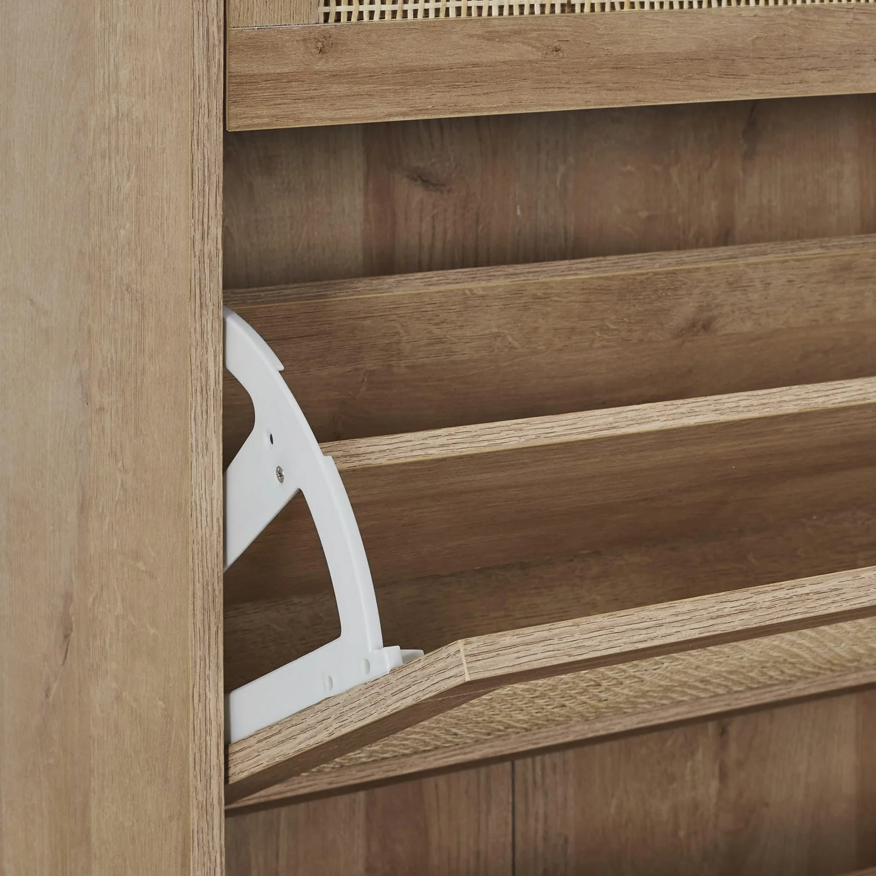 HOME DECO FACTORY - HD0207 Mueble Zapatero 3 Puertas de Madera - Diseñado para Almacenamiento Elegante - Diseño Moderno - Dimensiones 60 x 113 x 24 cm - Color Marrón