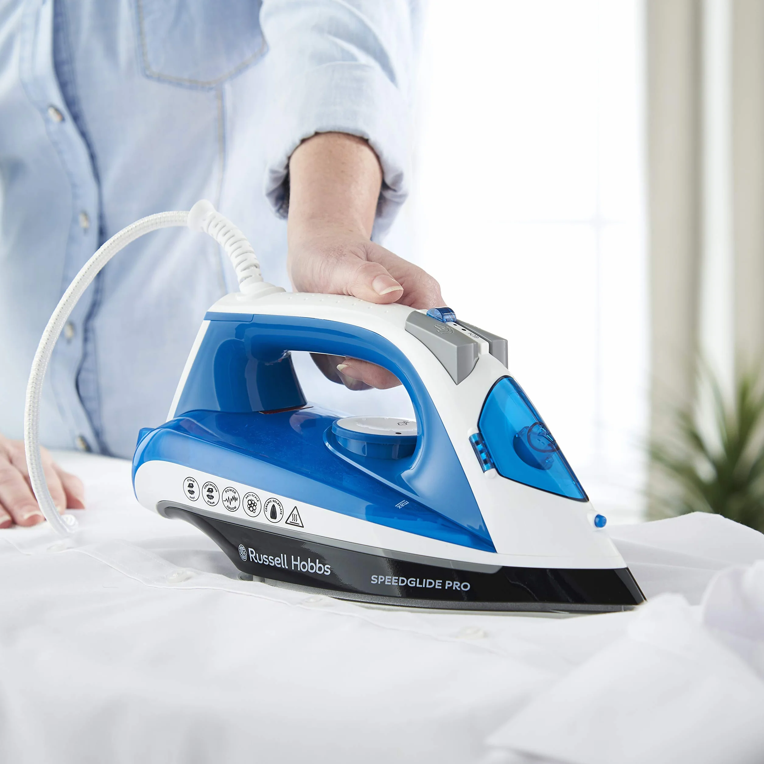Russell Hobbs Velocidad de Deslizamiento de Hierro 2600w, Azul y Blanco, los RAA 16 x 28,6 x 12,5 cm