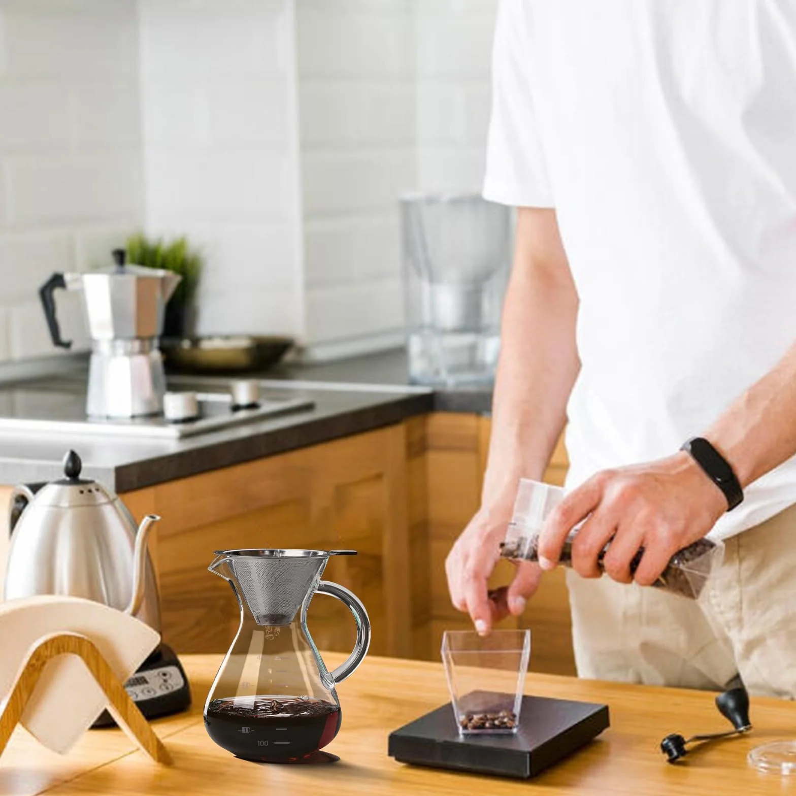 Pour Over Coffee Maker, 400ml Vaso Cafetera Goteo Manual con Filtro Café Reutilizable y Mango Resistente al Calor, Cafetera Goteo Pequeña Prepara Hasta 2 a 3 Tazas para Baristas