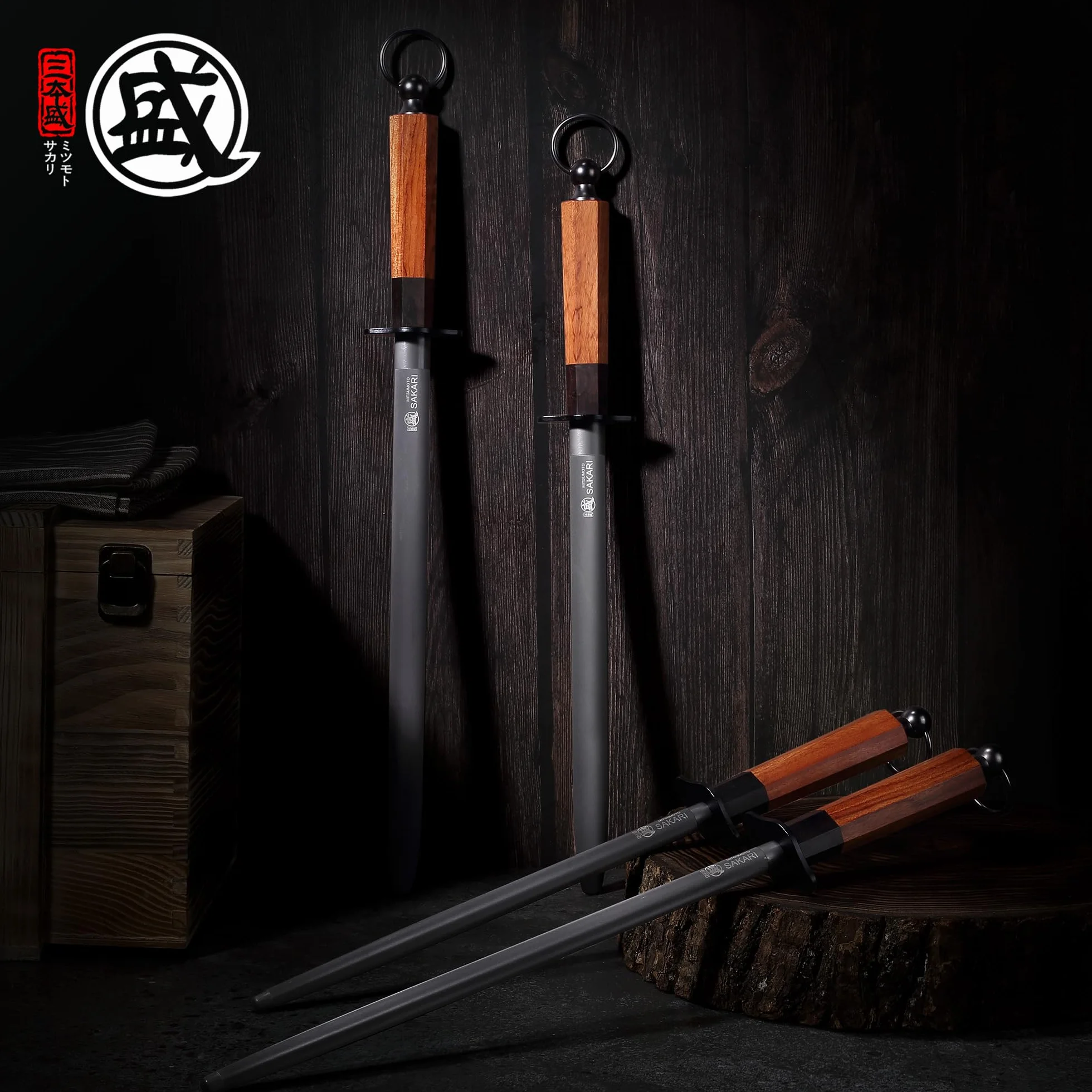 MITSUMOTO SAKARI 40 cm Acero Plano Negro de Alto Carbono, Chaira Afilar Cuchillos Japones, Afilador de Cuchillos Profesional (Mango de Madera al Ácido y Caja de Regalo)