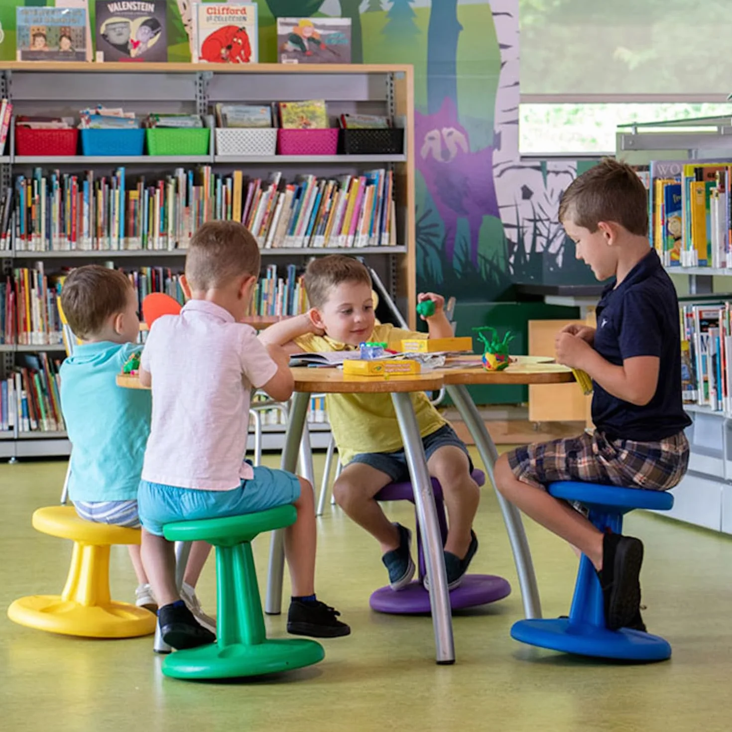 Kore Kids - Silla oscilante para niños, taburete flexible para aula, escuela primaria, TDA/TDAH, fabricado en los Estados Unidos, para niños de 8 a 9 años, grado 3 a 4, color verde azulado (16