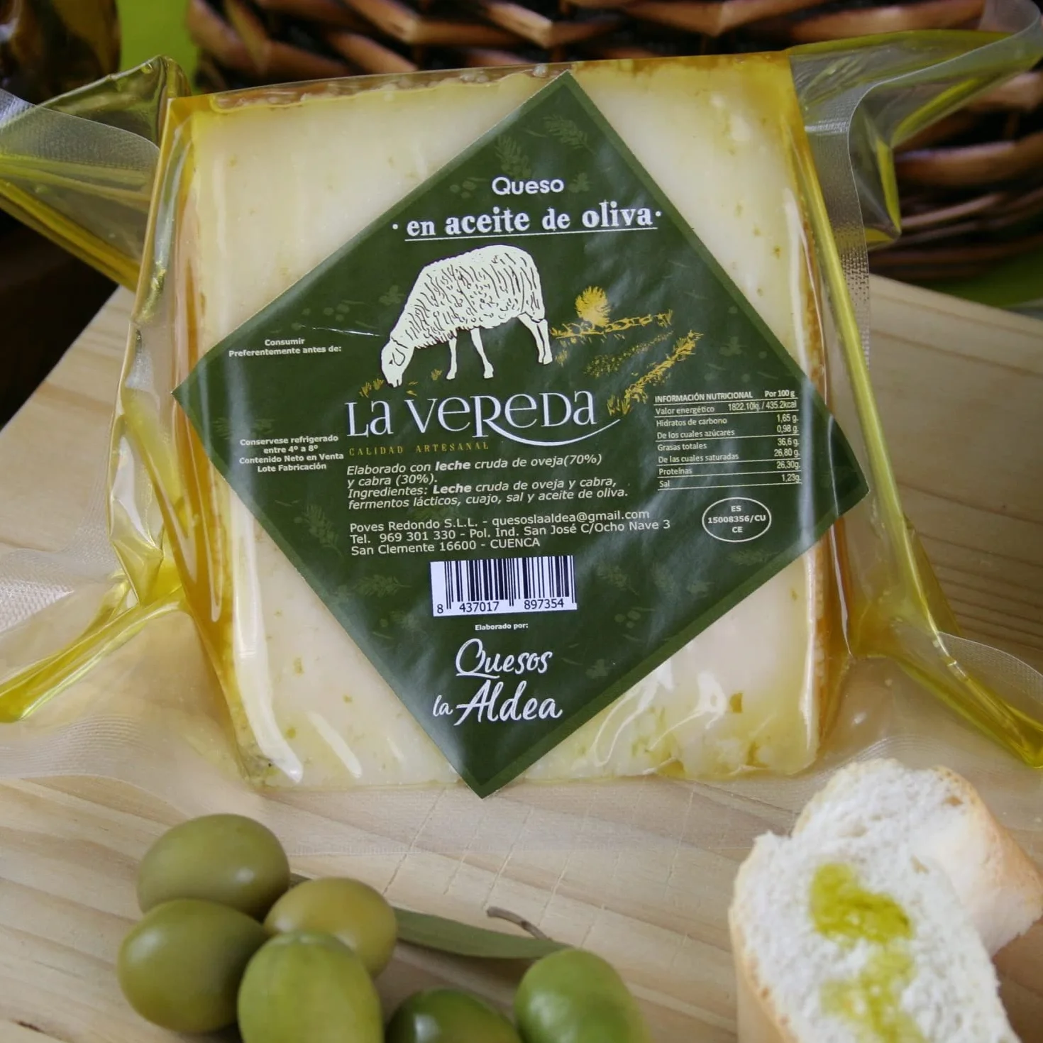 QUESOS LA ALDEA Queso Artesano de Oveja y Cabra Curado en Aceite de Oliva 0,75 kg