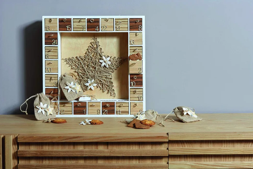 Artemio Calendario de Adviento de Madera