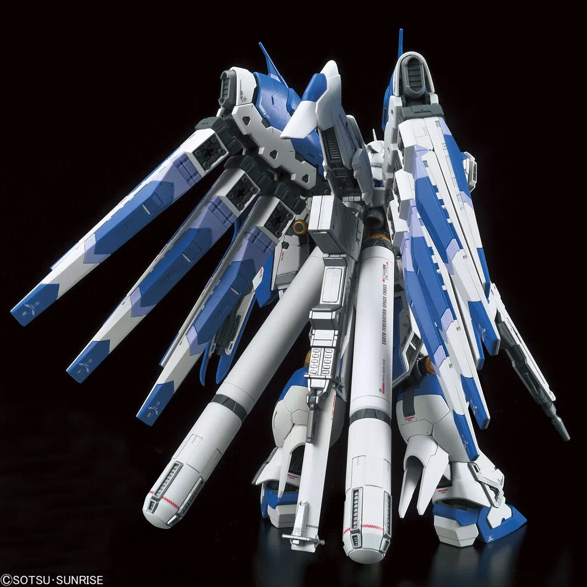 Bandai Model Kit - RG 1/144 Hi-v Gundam - Kit de Modelo (197709)