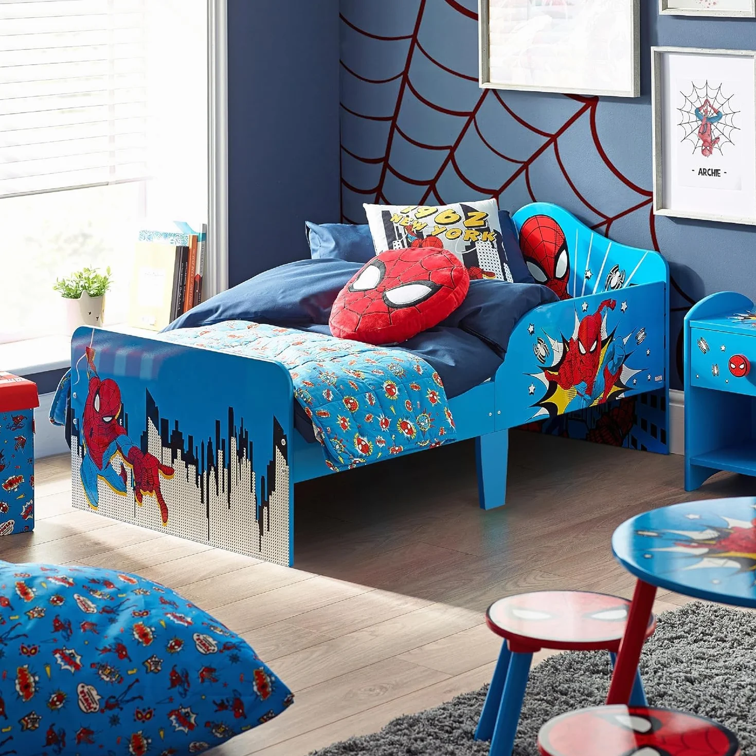 Marvel Cama de Madera Spiderman 75x143 cm