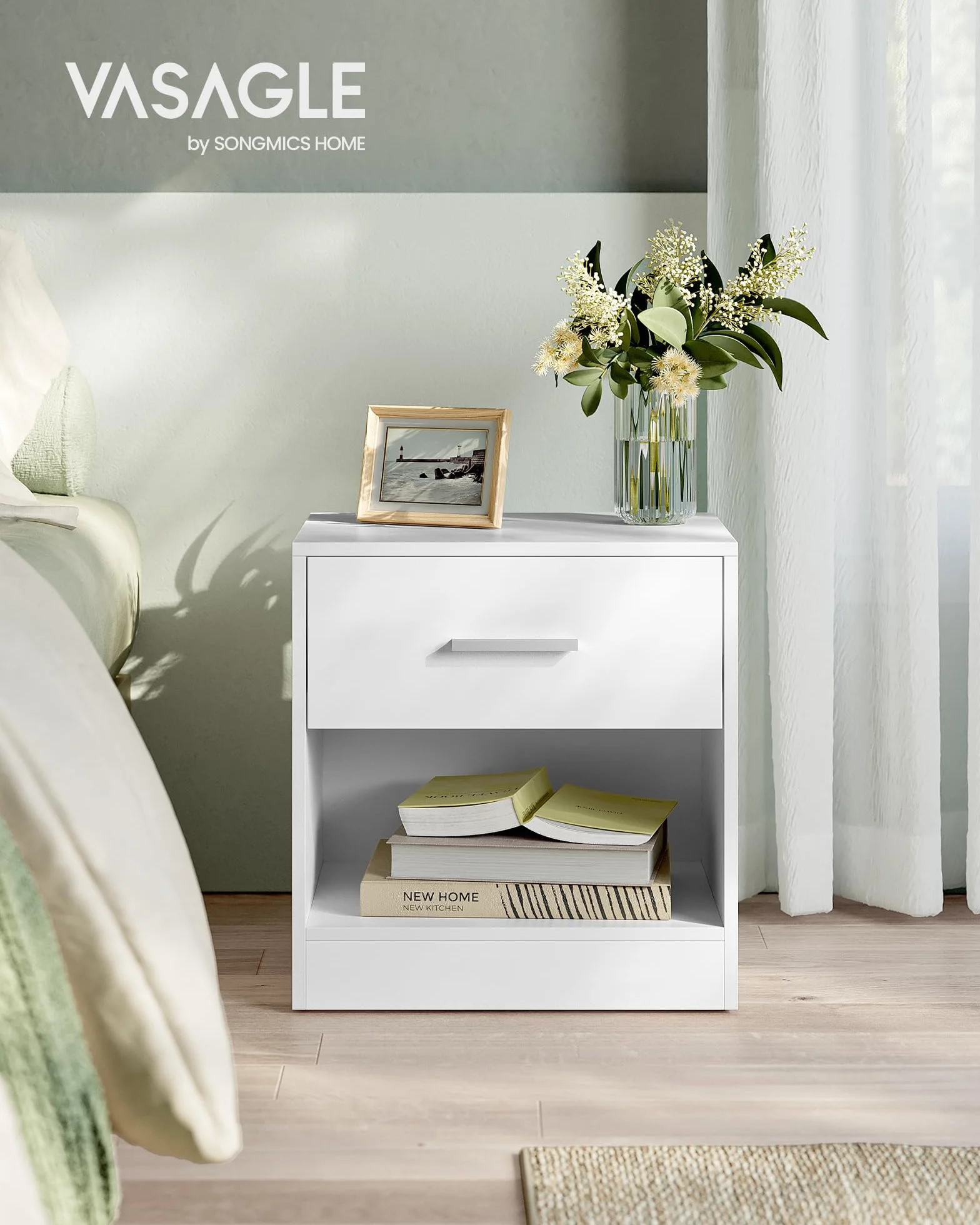 VASAGLE Mesita de Noche, Mesa Auxiliar con Cajón, Asa, Compartimento Abierto, para Dormitorio, Salón, Blanco Nube LET619T14
