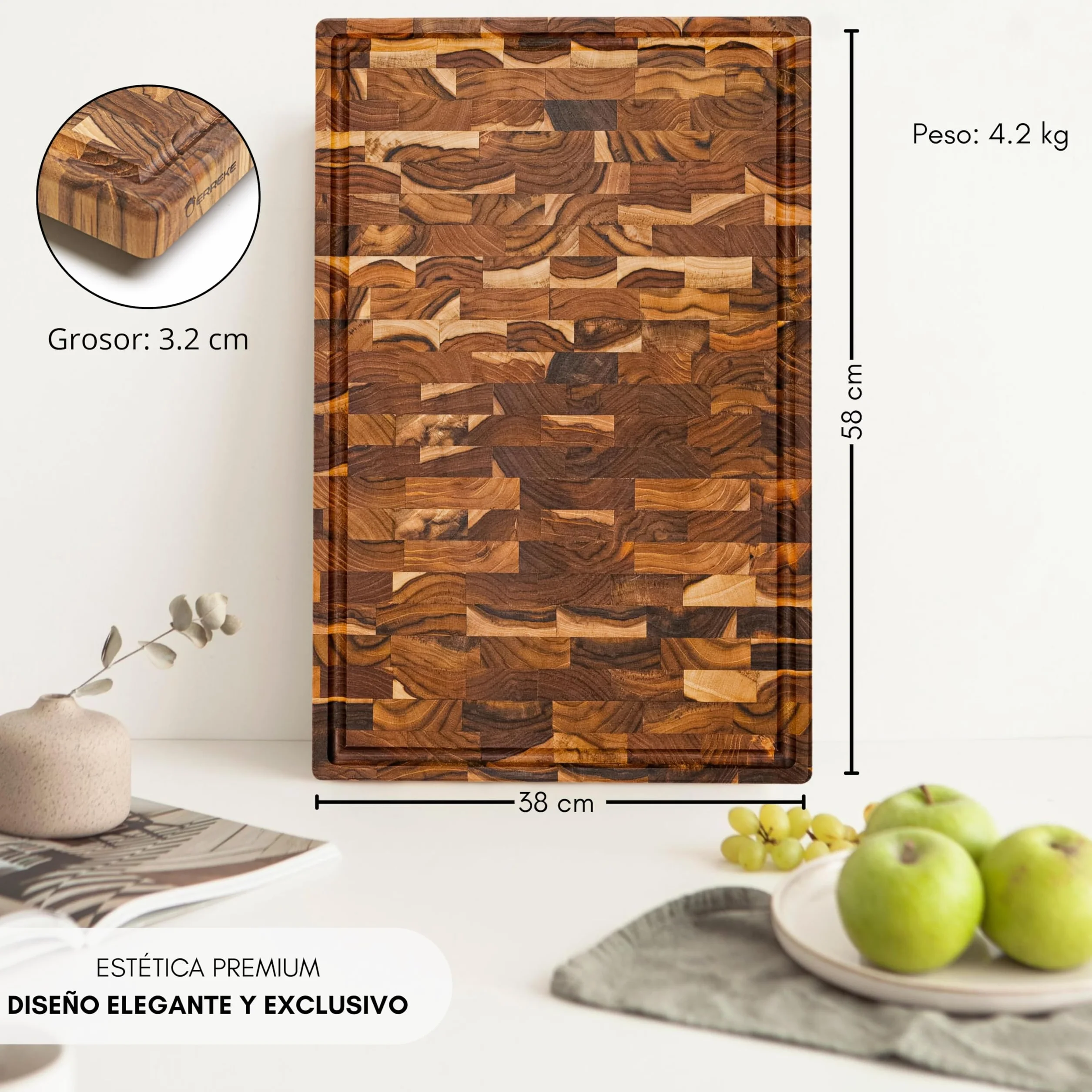 Erreke Tabla de Madera de Teca End Grain, 58x38x3.2 cm, Extra Grande | con Ranura para Jugos. Patas Antideslizantes y Asas Integradas. Tabla Madera Cocina. Para Quesos Embutidos Carne Pan