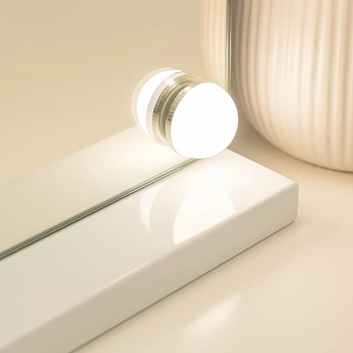 Flamingueo Espejo Maquillaje con Luz LED 15 Luces 3 Modos Intensidad Ajustable Control Táctil 58x12x43cm