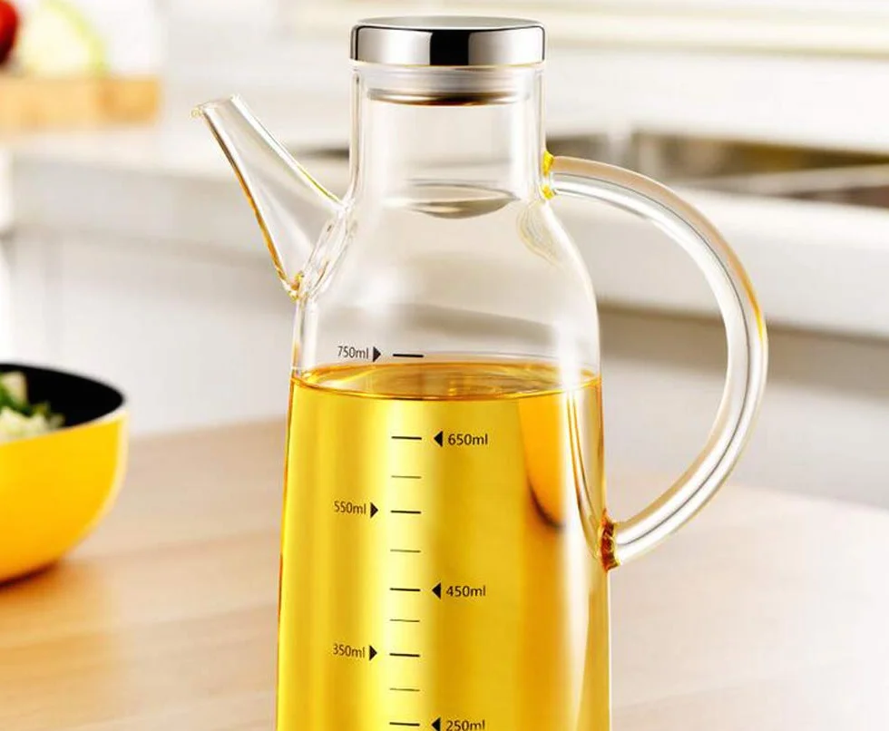 Botella dispensador de aceite 750 ml con boquilla antigoteo y mango antideslizante