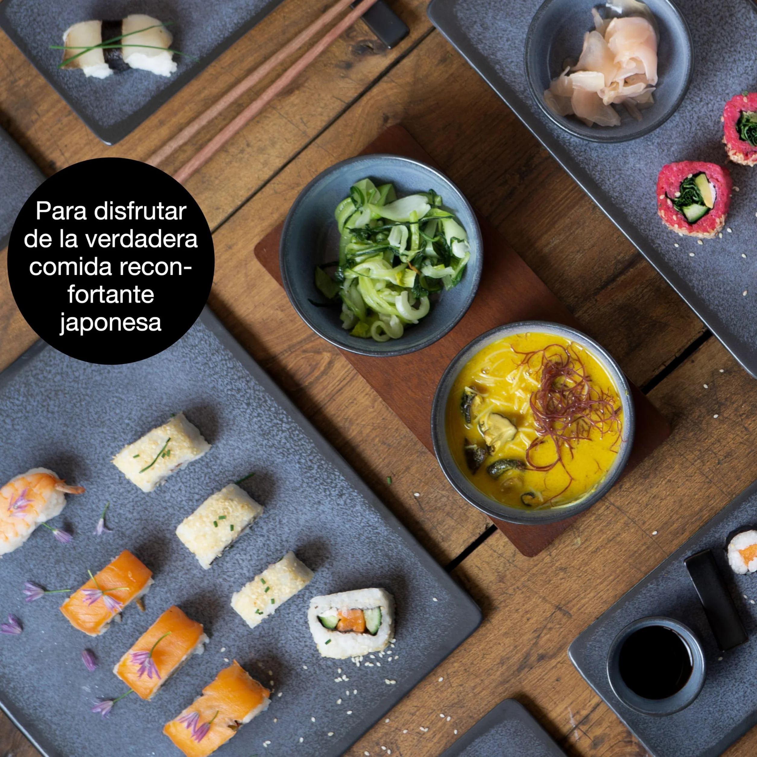 Moritz & Moritz Vajilla Sushi - Platos Sushi Ceramica - Plates Set 29 Piezas para 4 Personas - Plato Sushi con Palillos Soporte de Palillos Cuencos para Wasabi