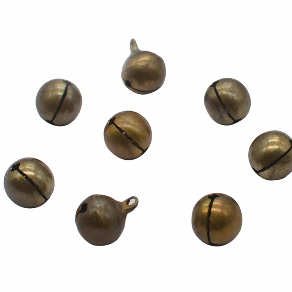 Suneast 50 Pcs Cascabeles de Bronce Antiguo Campanas de Metal 6mm para Decoración Navideña Mascotas