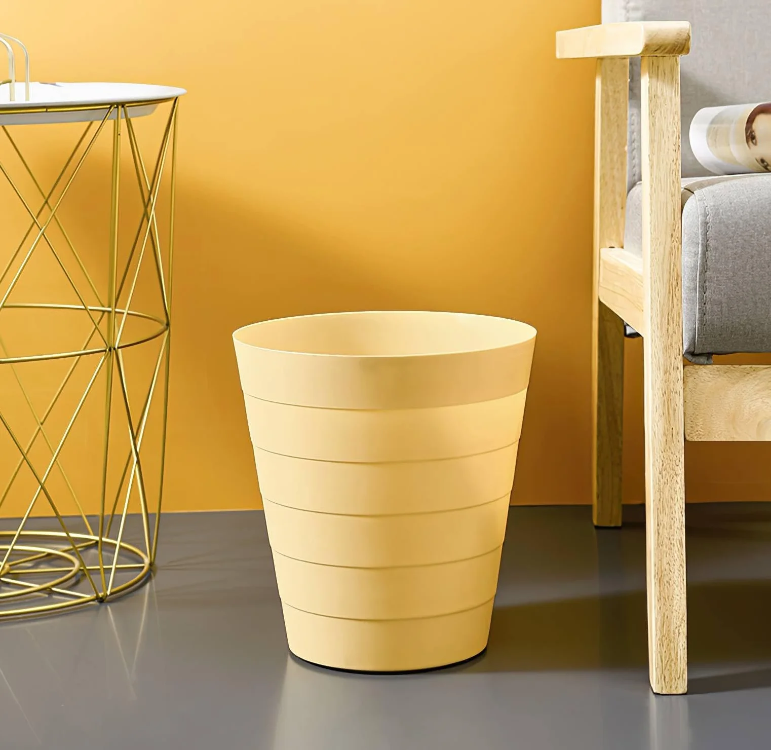 Papelera 6105 Cubo de basura Cubo de residuos Papelera de plástico ideal para habitación infantil, oficina, cocina, altura 25 cm, 9 l, color amarillo pastel