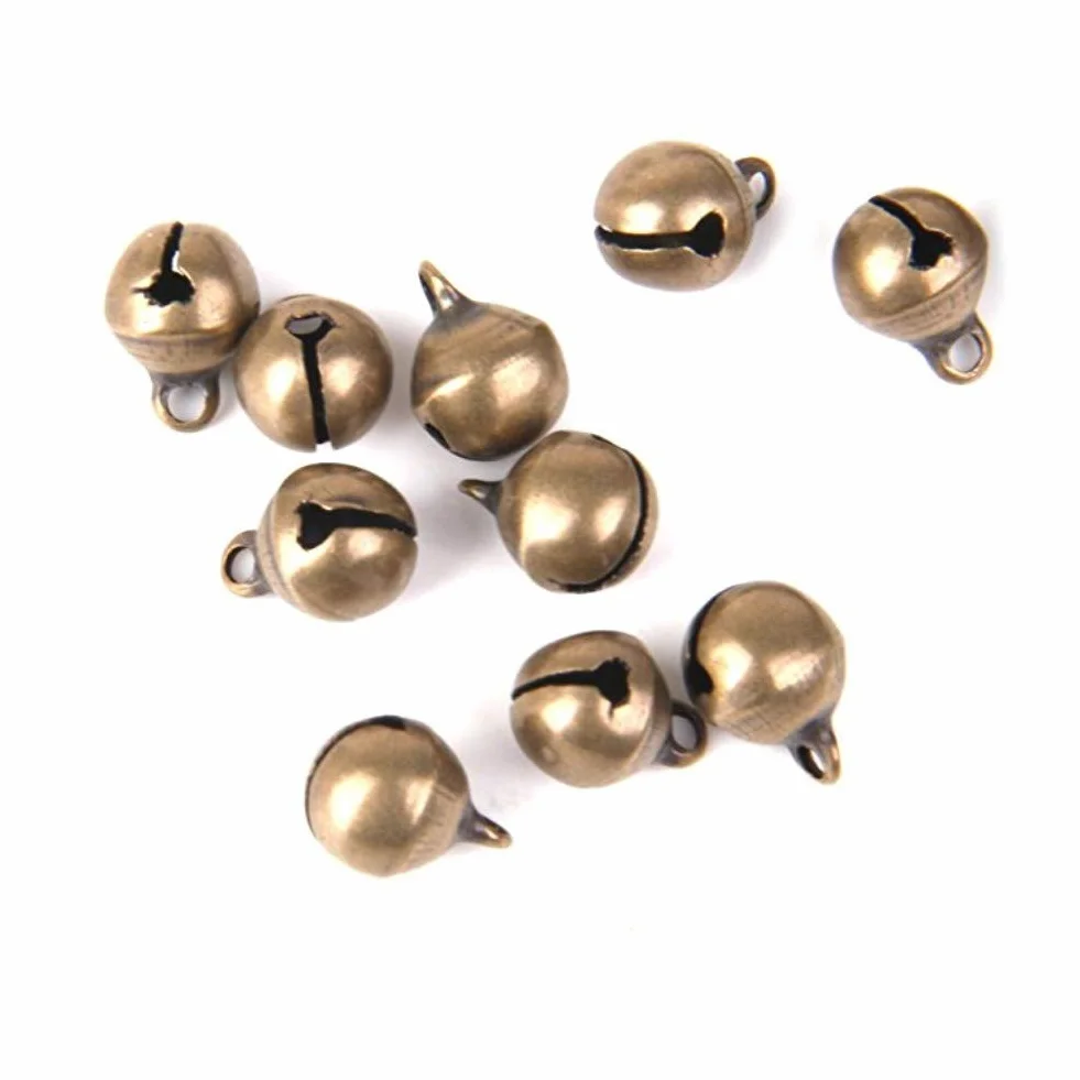 Suneast 50 Pcs Cascabeles de Bronce Antiguo Campanas de Metal 6mm para Decoración Navideña Mascotas