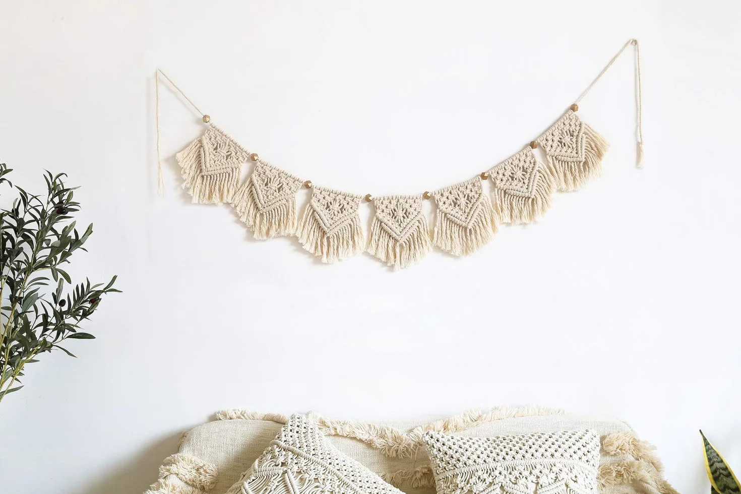 Mkouo Colgante de Pared de macramé Tapiz Banner de Guirnalda de Flecos Decoración de la Pared de algodón Tejido for Sala de Estar Dormitorio Boda decoración，19cm(W) x 101.6cm(L)