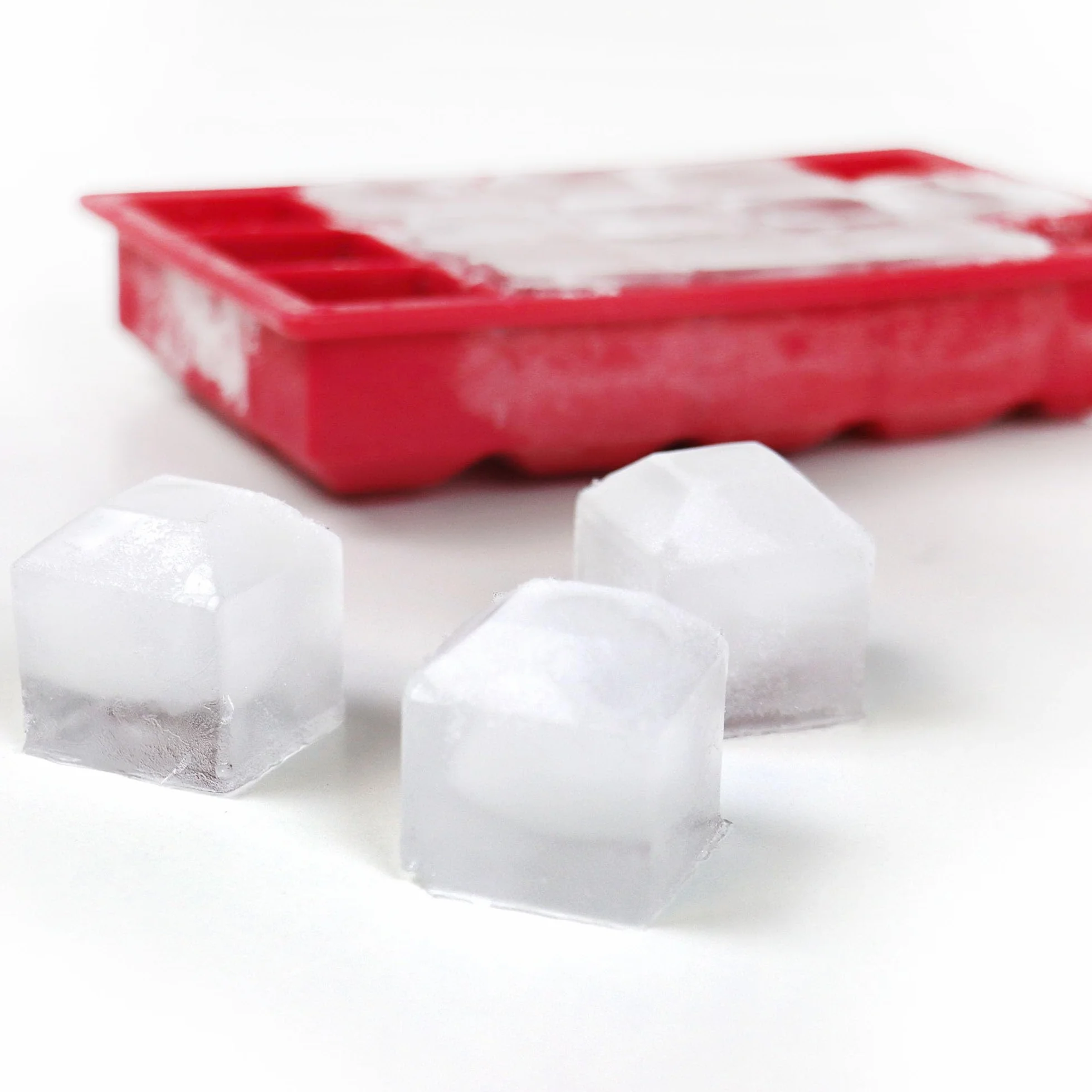 Jata Hogar HACC4540 Cubitera Silicona Grande con Tapa 15 Cubitos 3x3 cm Apilable Antiderrames Horno Microondas Lavavajillas