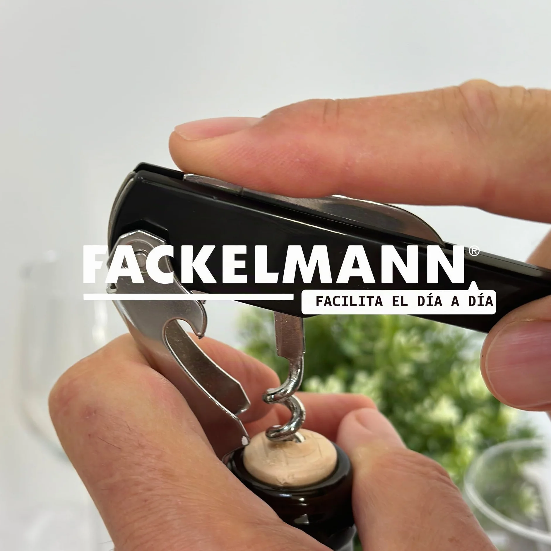 FACKELMANN Sacacorchos Camarero Multifuncional, 13,5x8x1 cm, 1 Ud