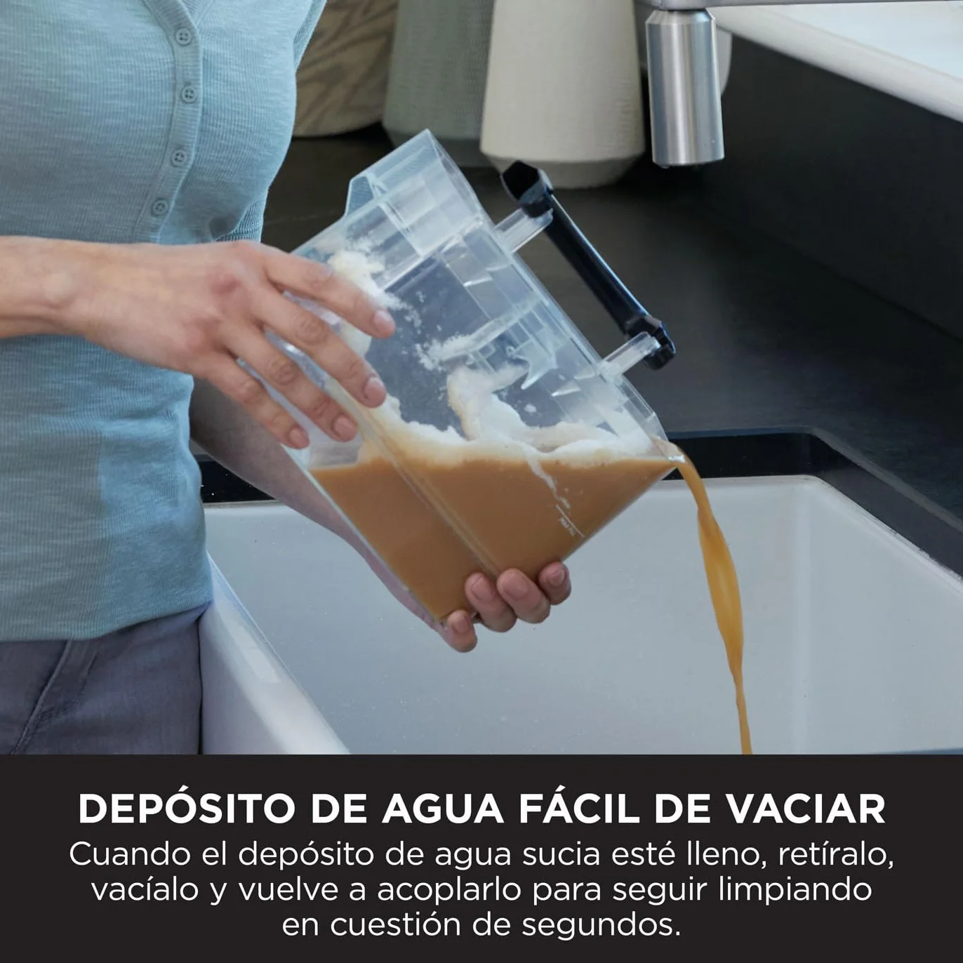 Shark StainStriker Limpiador de manchas con 5 accesorios, minicepillo para pelo de mascotas, boquilla estrecha, tubo de limpieza, 2 x soluciones de limpieza incluidas, ligero y portátil, 450W PX200EUT