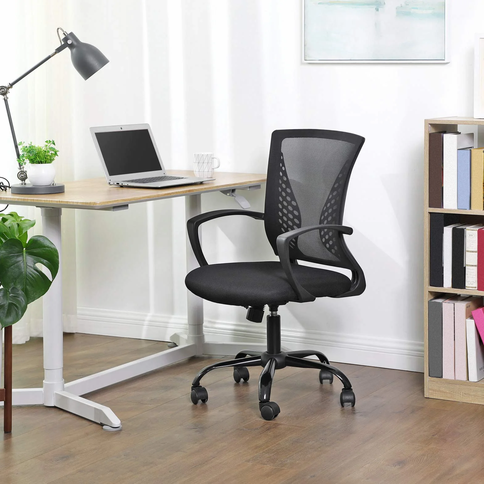 SONGMICS Silla Giratoria Oficina Regulable Altura Respaldo Malla Transpirable Carga Máx 120 kg Negro OBN22BK 58x60,5x(96-104) cm