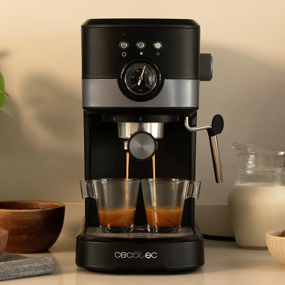 Cecotec Cafetera Express Power Espresso 20 Pecan Pro 1100W 20bars ForceAroma Vaporizador Orientable Brazo Doble Negro