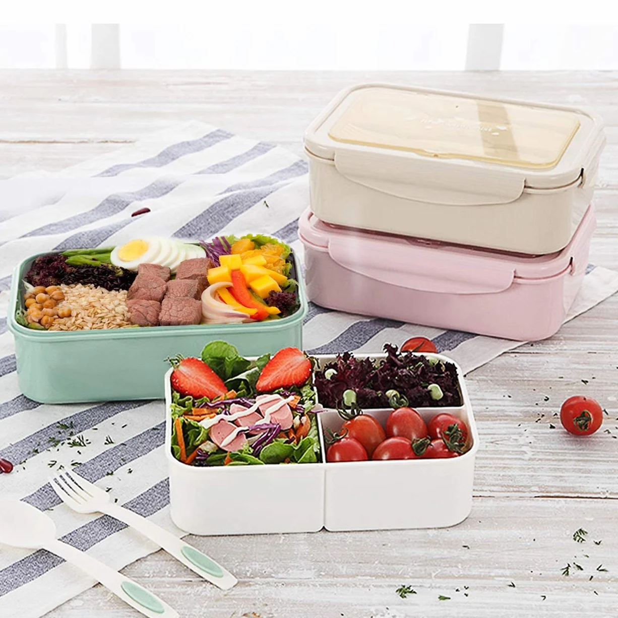 BIBURY Fiambrera Bento Box para adultos y niños, a prueba de fugas, 1400 ml, fiambrera con 3 compartimentos y cubiertos, apta para microondas, para escuela, trabajo, pícnic, viajes (verde)