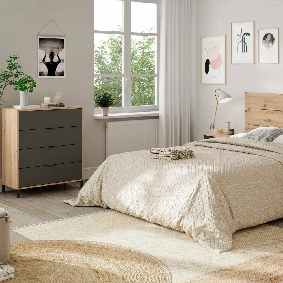 Mobelcenter, Conjunto Dormitorio Matrimonio Enzo, Color Roble Nodi y Gris Antracita, Cabezal para Camas de 135 y 150 cm, 2 Mesitas 3 cajones y Cómoda 4 cajones (1327, 1328)