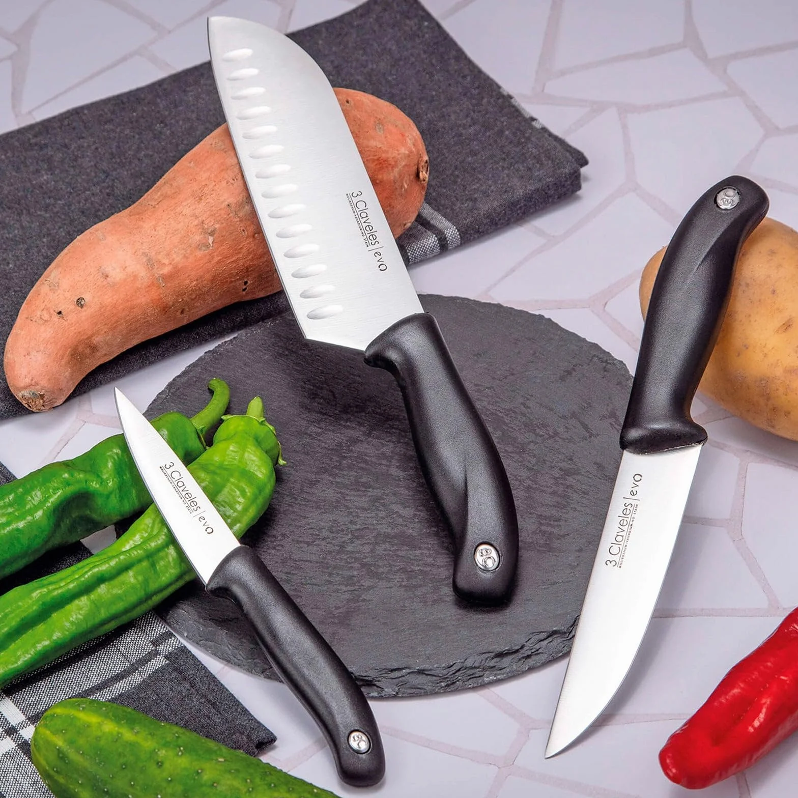 3 Claveles Evo Cuchillo panero 20 cm