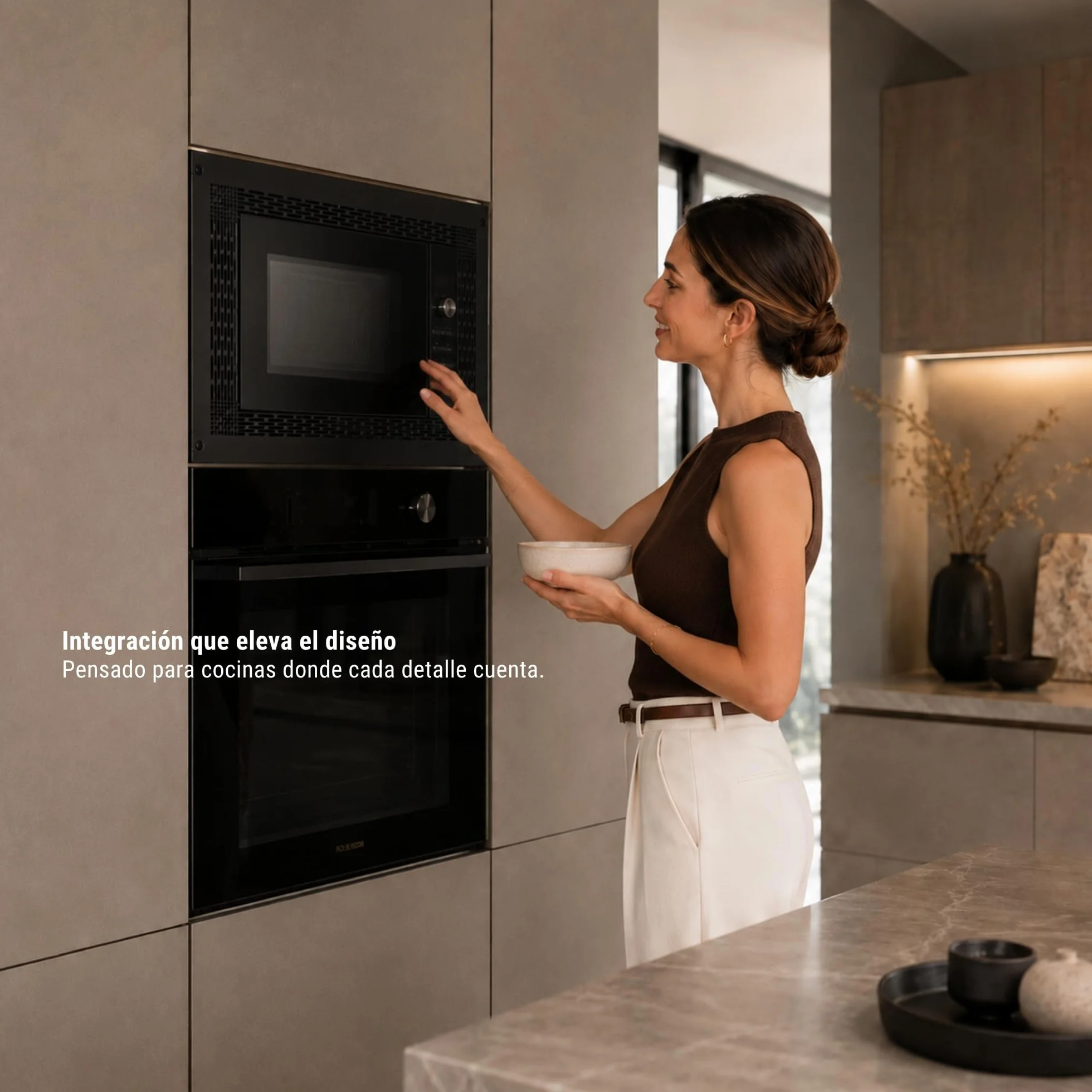 Embellecedor Microondas 60x40cm Marco Tapa Negro Incluye Tornillos