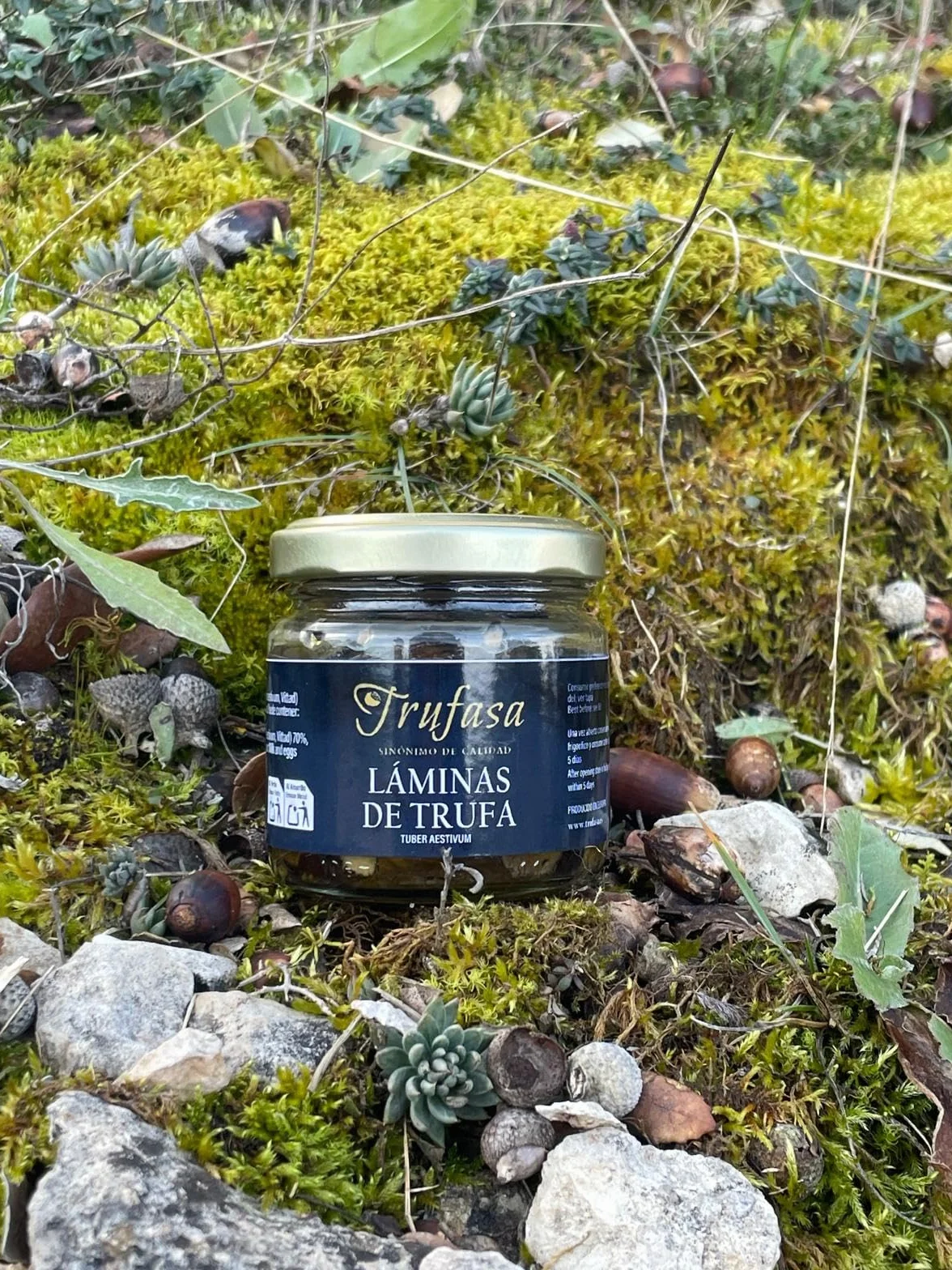 Láminas de Trufa de Verano Tuber Aestivum 70% 80 g Aceite de Oliva Virgen Extra 100% Natural
