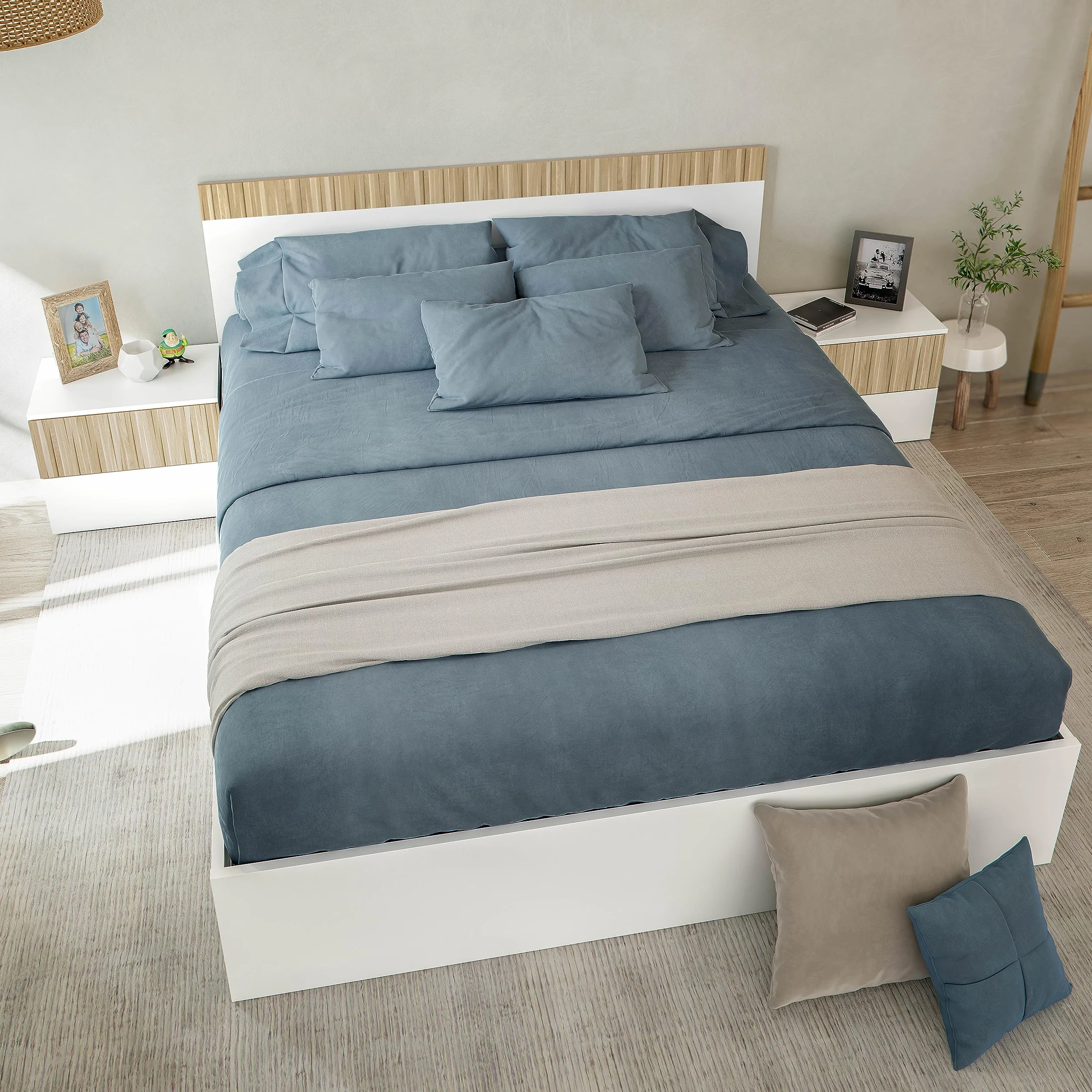 Mobelcenter, Conjunto Cabezal y 2 Mesitas Dormitorio Ethna, Cabecero y Mesitas para Cama de Matrimonio, Color Blanco Artik y Natur, Medidas: Ancho: 266 cm x Fondo: 34 cm x Alto: 91 cm (1428)