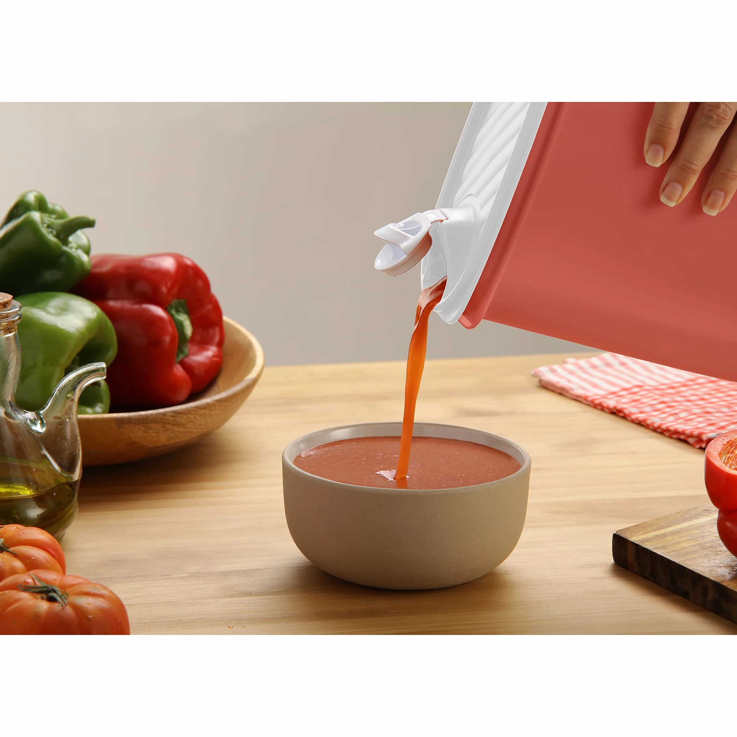 Tatay Porta Gazpacho 2L Tapa a Presión Top Flex con Vertedor, Jarra Para Gazpacho, Apto Microondas, Lavavajillas, Nevera, Congelador, Plástico Libre de BPA, 18,4x9,7x19 cm, Naranja