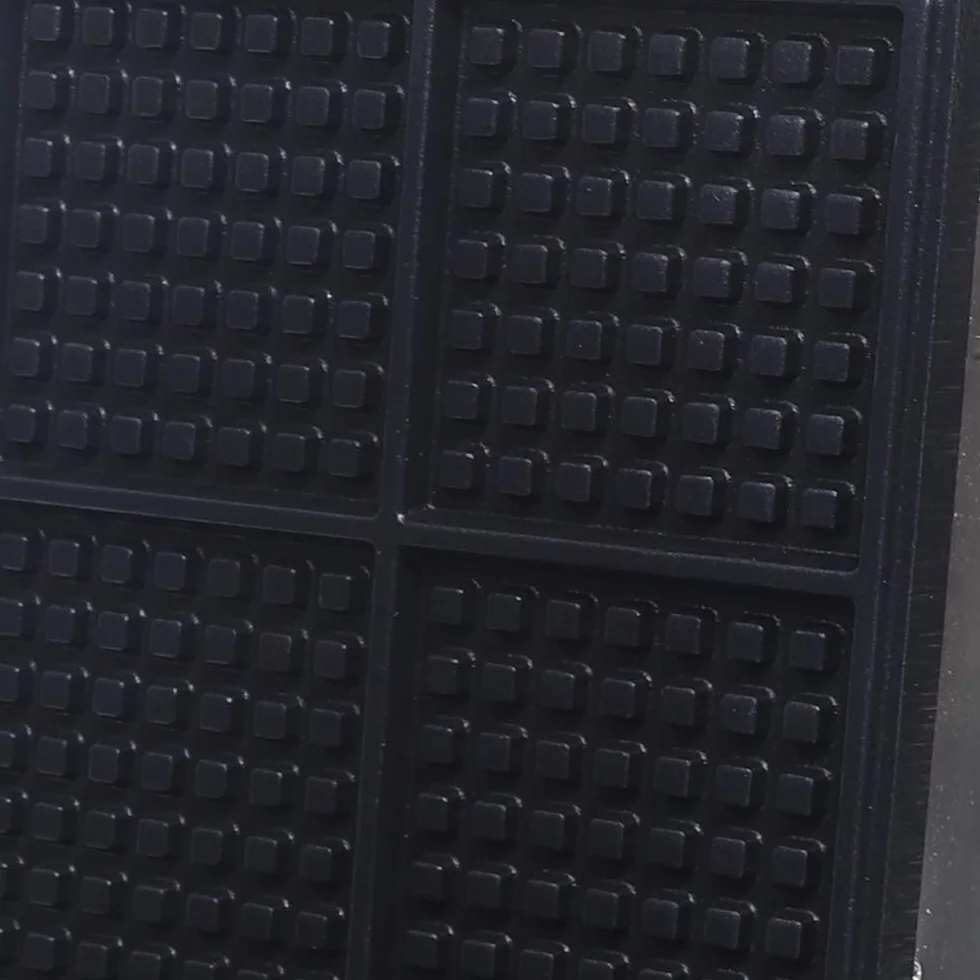 Gofrera Commercial 2000 W, con temporizador, 4 extragruesos, cuadrada, temperatura regulable, antiadherente.