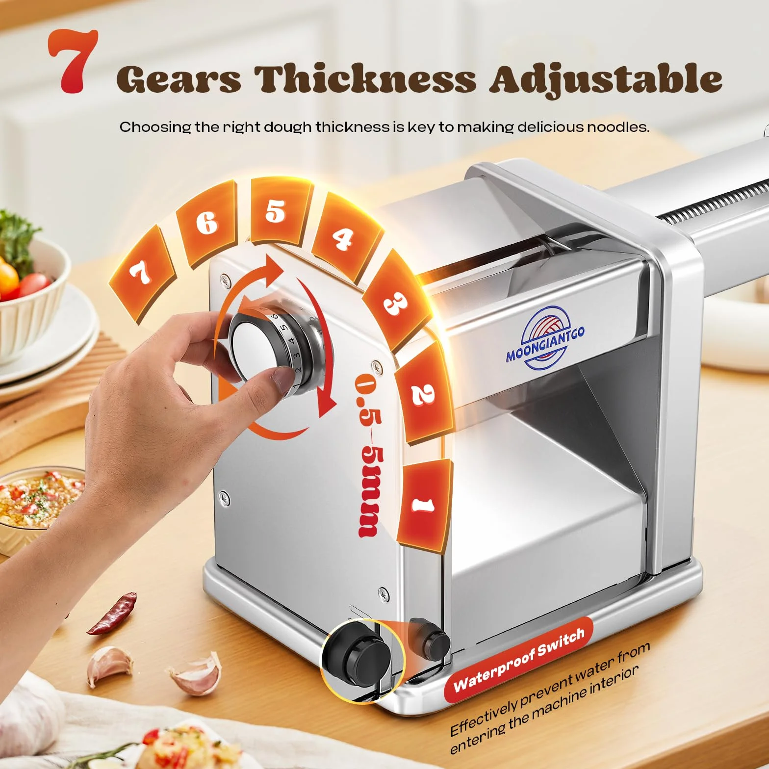 Moongiantgo Máquina de Pasta Eléctrica Laminadora de Masa Acero Inoxidable con Cortador de 2mm/4mm/6.5mm para Espaguetis, Ravioli, Ajuste de Espesor de 7 Velocidades para Uso Doméstico (3Cuchillas)