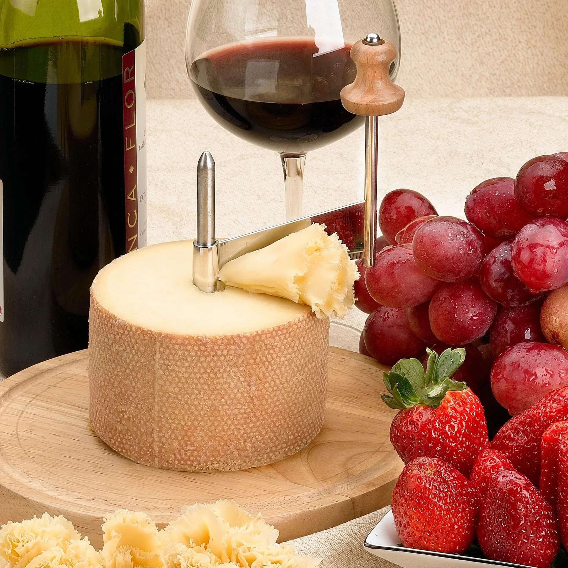 Cortador de Queso con Cuchilla Giratoria 22cm – Rizador Manual para Flores y Virutas Decorativas