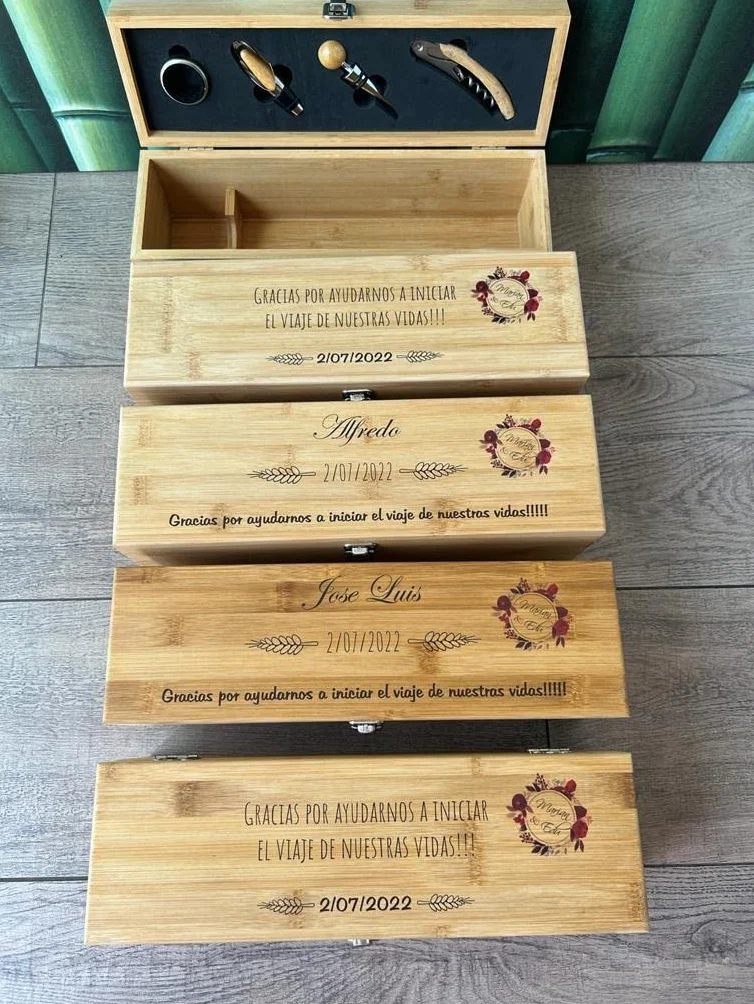 Regalo Personalizado Caja Sumiller con Accesorios para Degustar Vino