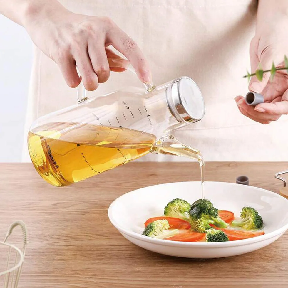 Botella dispensador de aceite 750 ml con boquilla antigoteo y mango antideslizante
