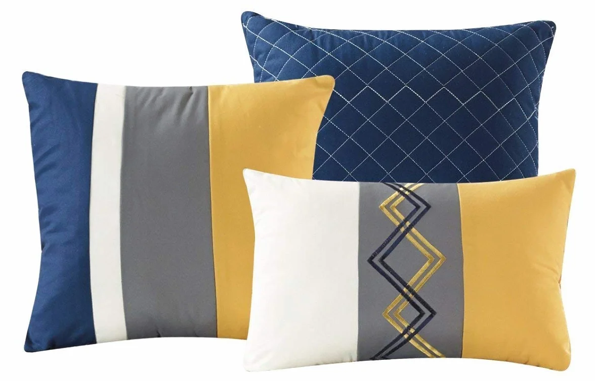Chezmoi Collection Arden - Juego de Ropa de Cama, edredón Moderno Plisado a Rayas Bordadas en Zigzag de 7 Piezas (Matrimonio, Azul Marino/Gris/Amarillo/Blanco)