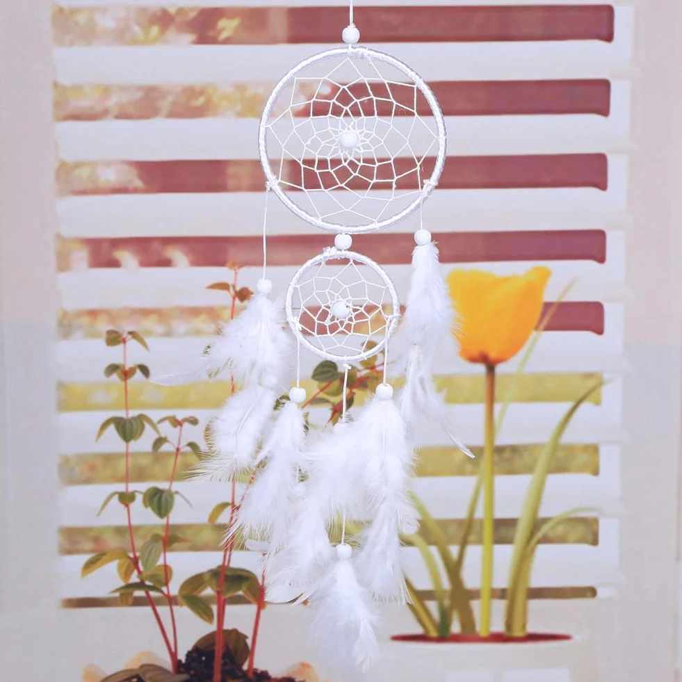 Nikou Atrapasueños Blanco, atrapasueños de Plumas Blancas, Estilo Indio, Cuentas de Madera, campanillas de Viento, Colgante para Colgar en la Ventana de la Pared del hogar Decoración