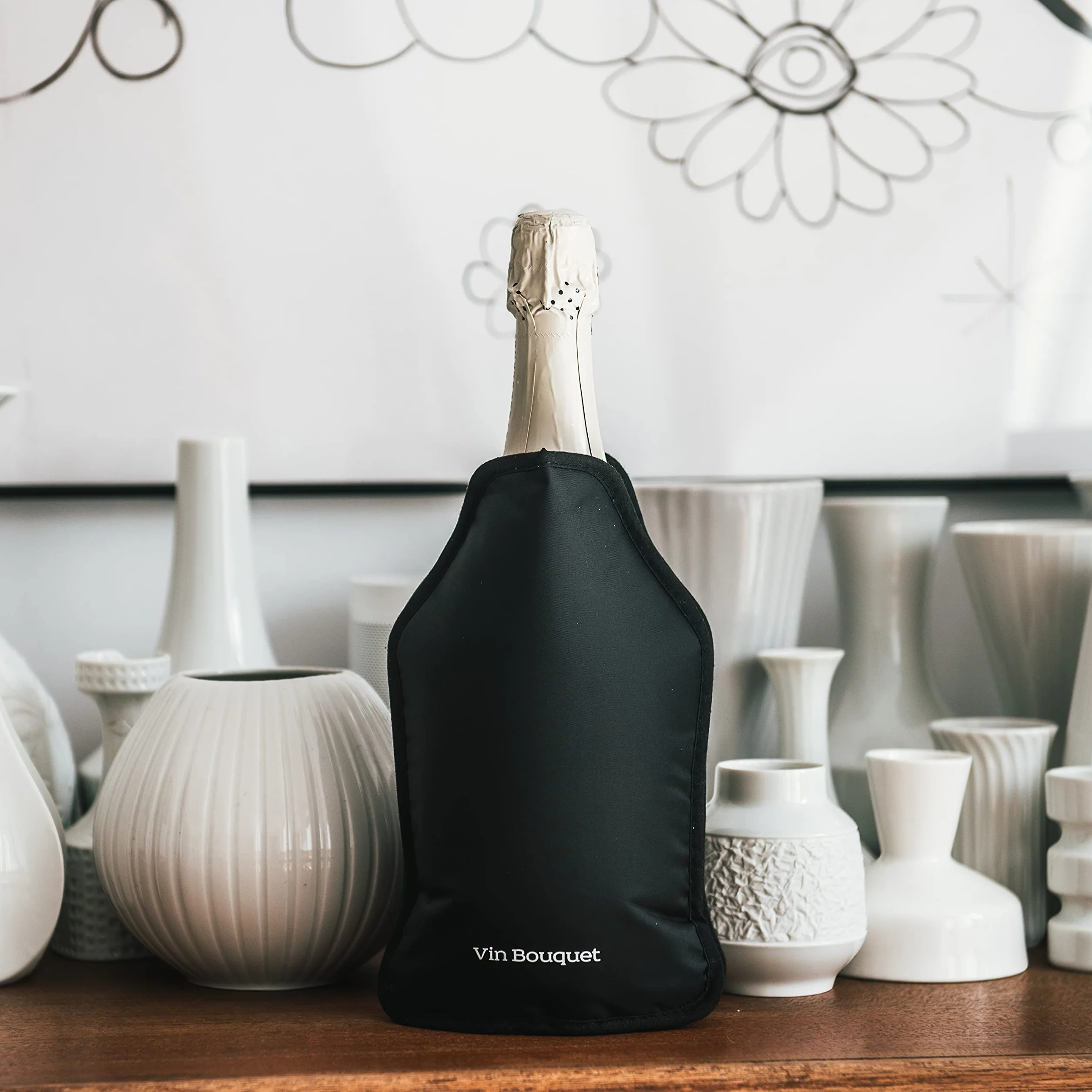 Funda enfriadora negra autoajustable antideslizante para botellas vino cava champán