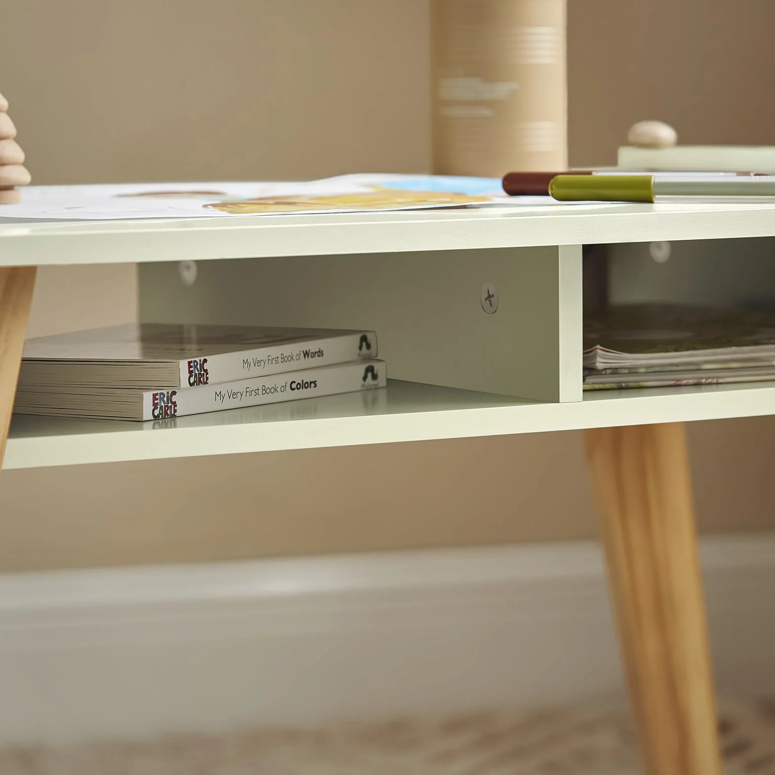 SoBuy KMB92-GR Mesa Infantil con 2 Taburetes Escritorio Infantil Blanco Madera y Verde