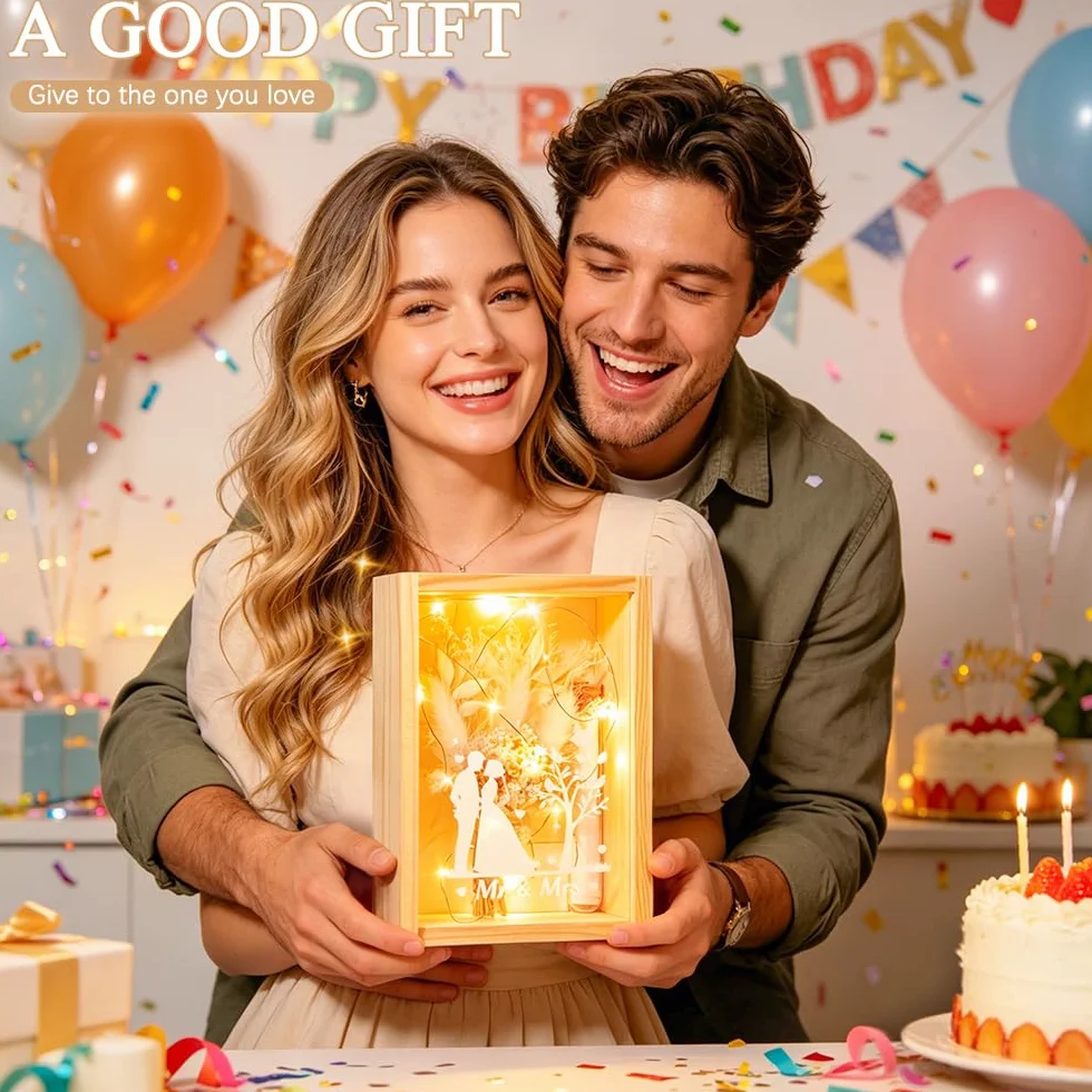 Caja Regalo Boda Madera con Flores Secas y Luces